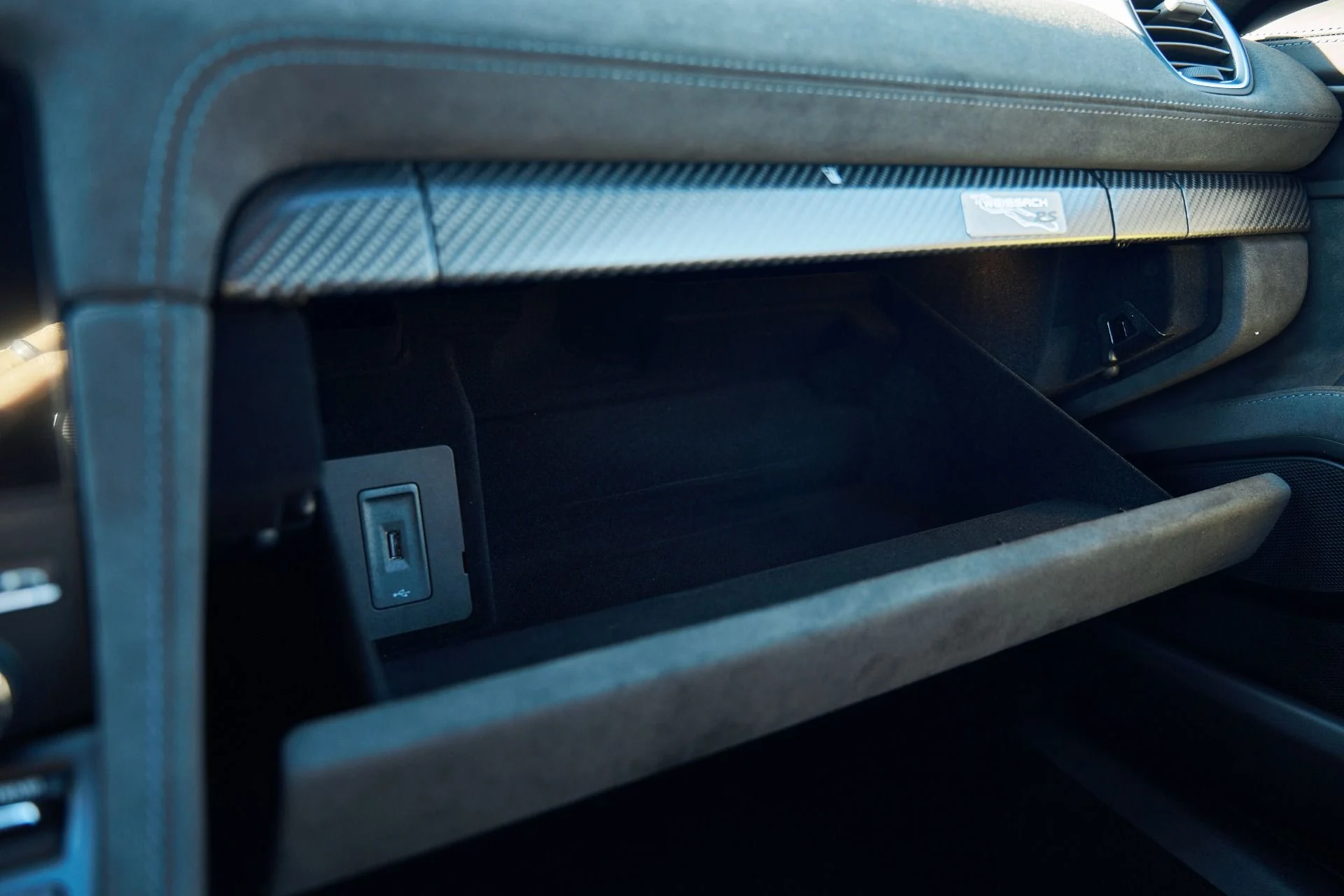 mph066_3373630425_Used_2025_Porsche_718_Cayman_GT_4_RS_1766025587_f69440bf8a