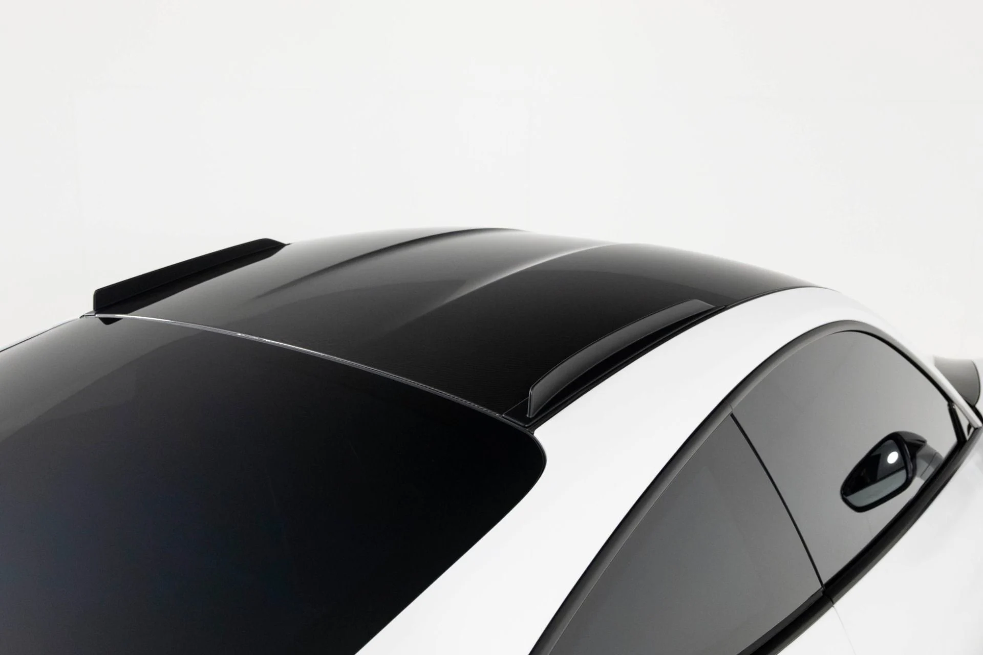 mph066_3382042440_Used_2024_Porsche_911_GT_3_RS_1763426508_576ce4f1c2