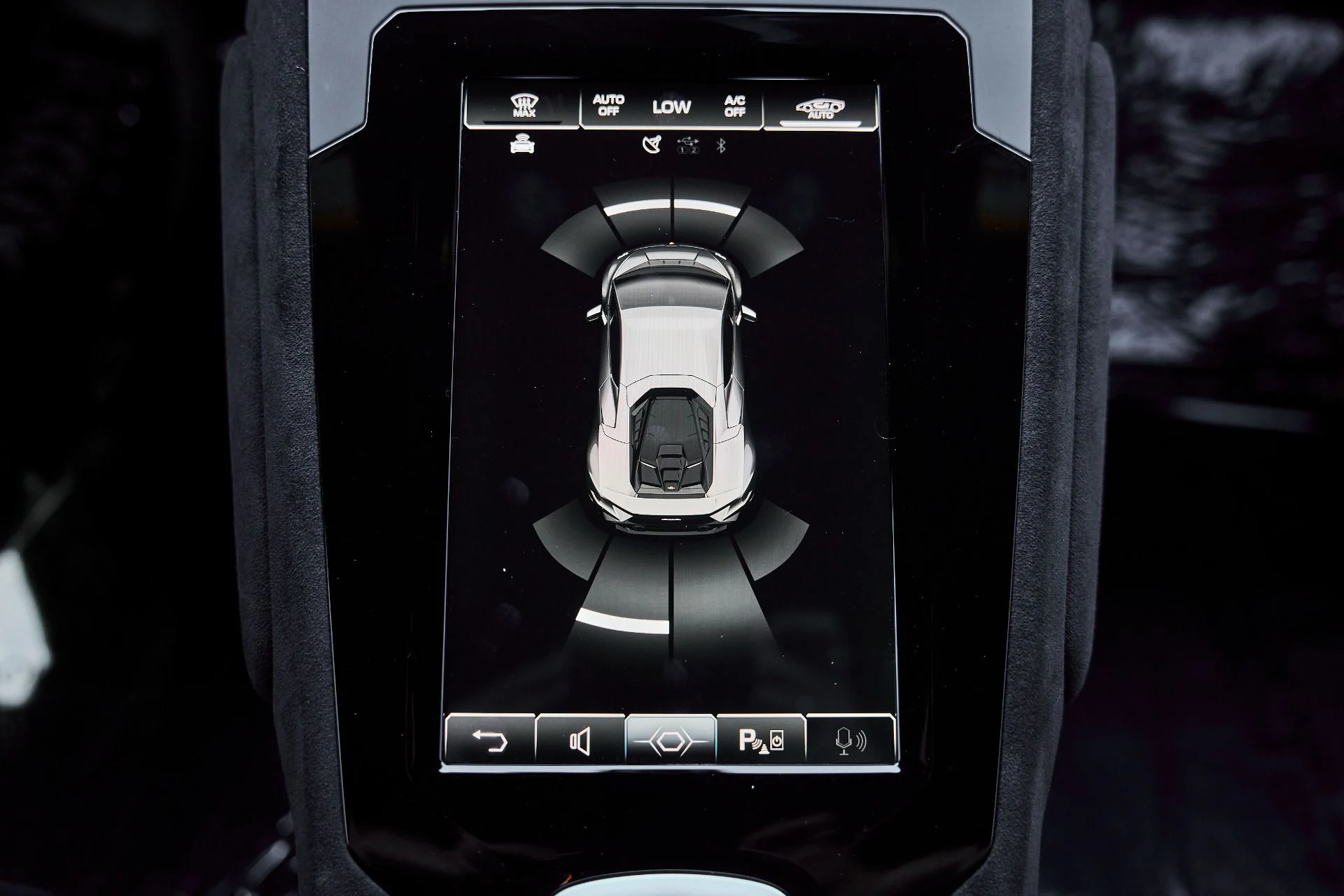 mph066_3386803336_Used_2023_Lamborghini_Huracan_Tecnica_Base_1777011719_fa6b1228f9