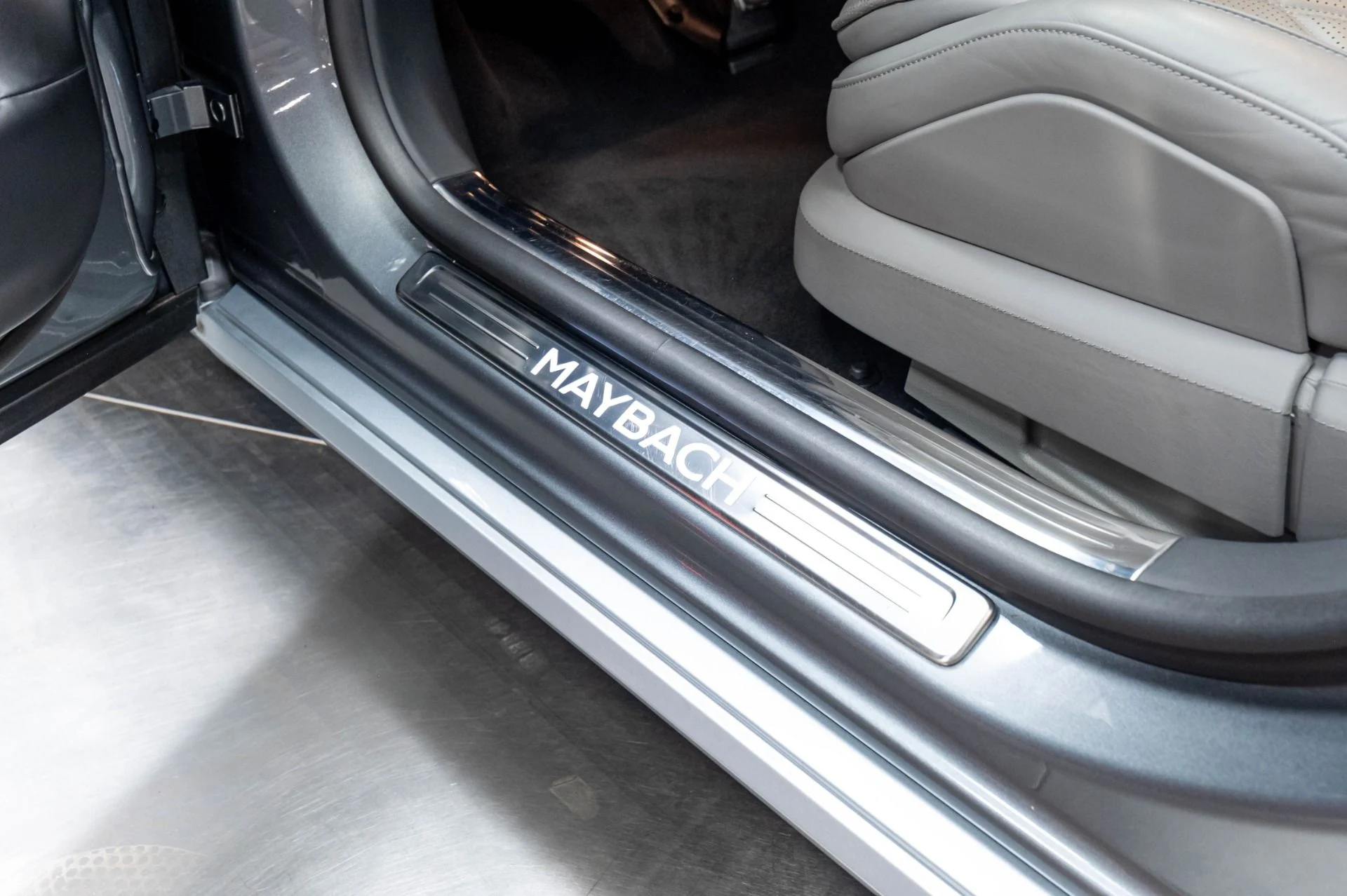 mph066_340850757_Used_2024_Mercedes_Benz_S_Class_Maybach_S_680_4_MATIC_1777501614_b62e3dca85
