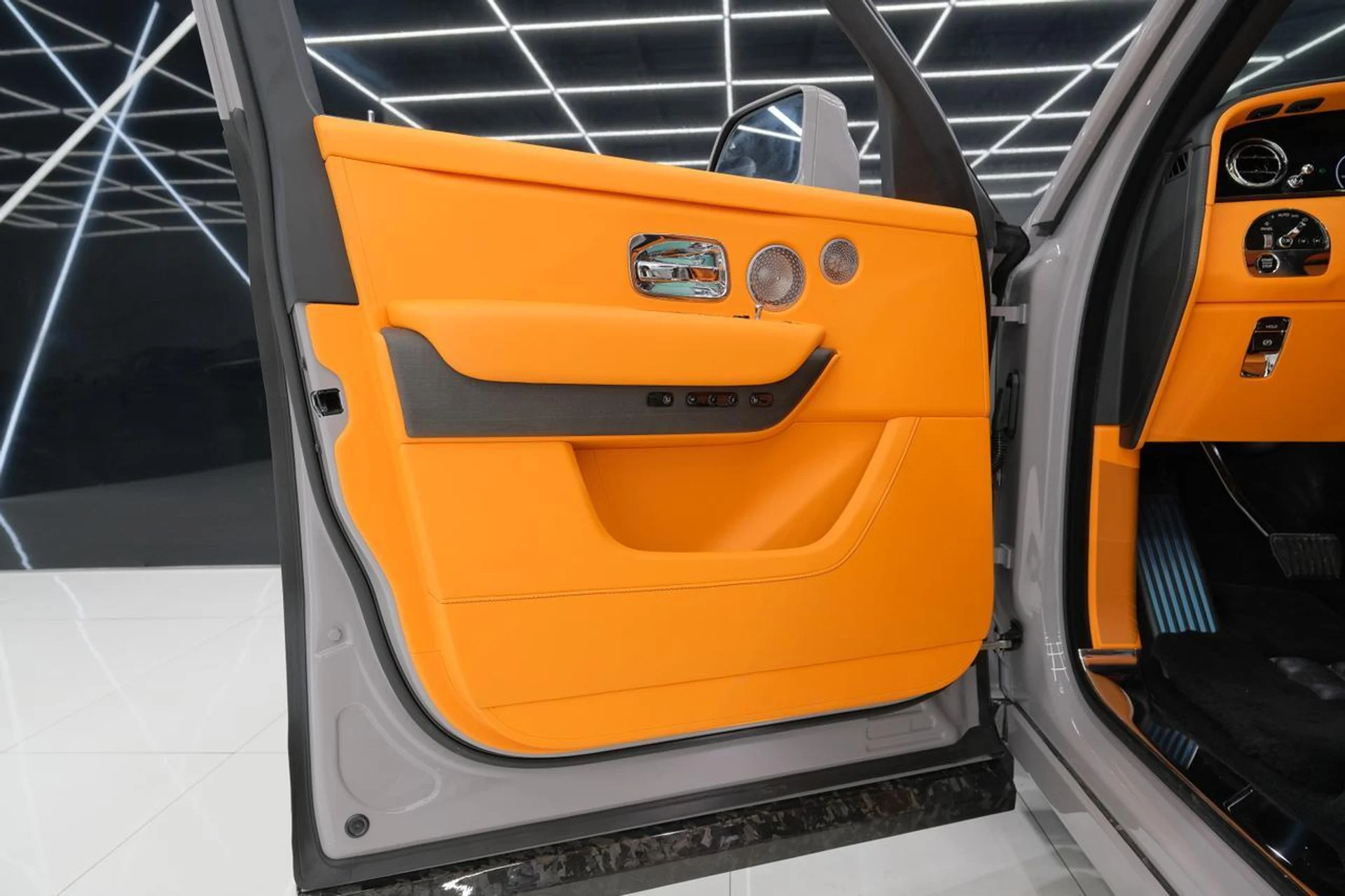 mph066_3415973101_3f04cfa3c4eefe5310eaa29b74265390_68e5103960