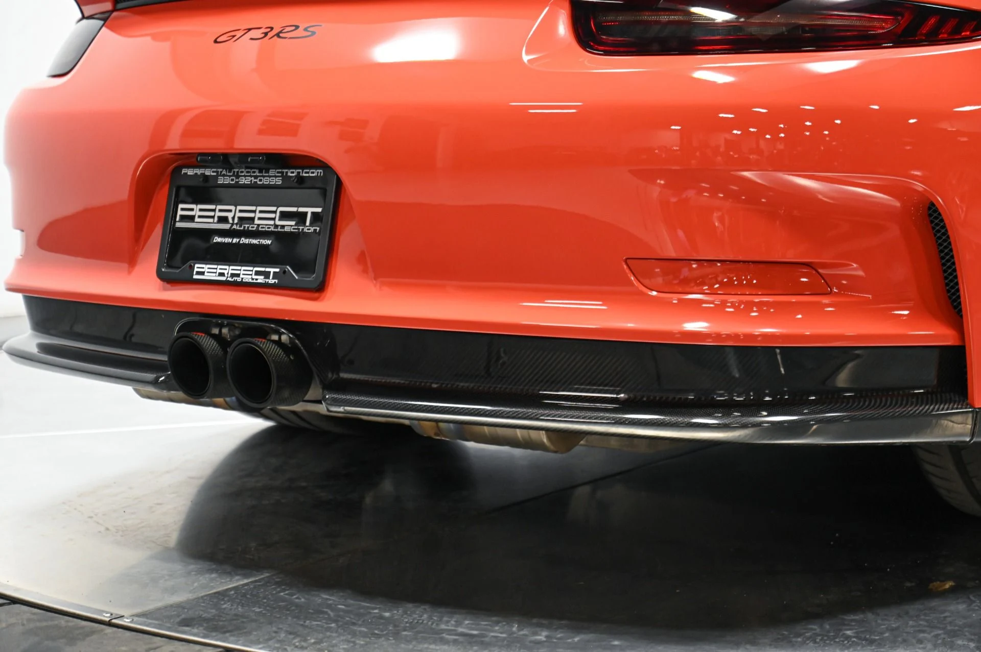 mph066_3552004706_Used_2016_Porsche_911_GT_3_RS_1788412421_1f0b3dee7f