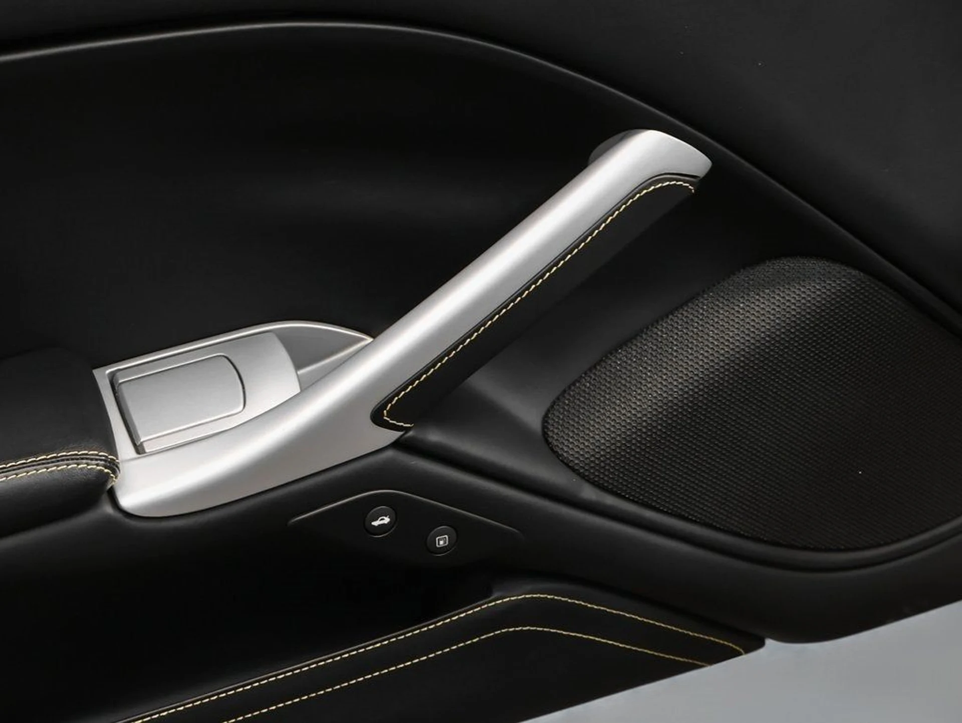 mph066_3597494941_67_f09b30a75b