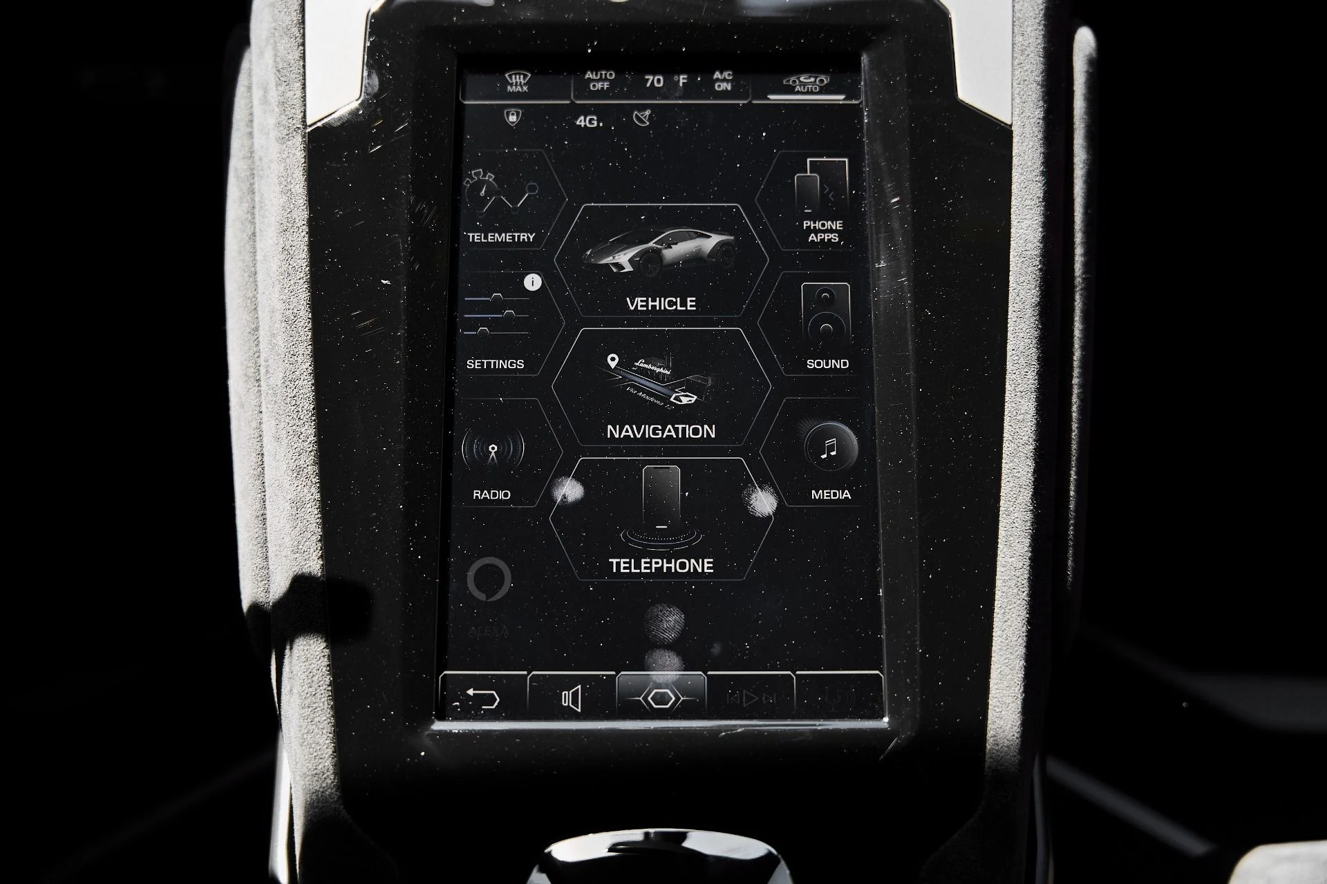 mph066_3616308580_Used_2023_Lamborghini_Huracan_Sterrato_Base_1776823507_1161ac792d