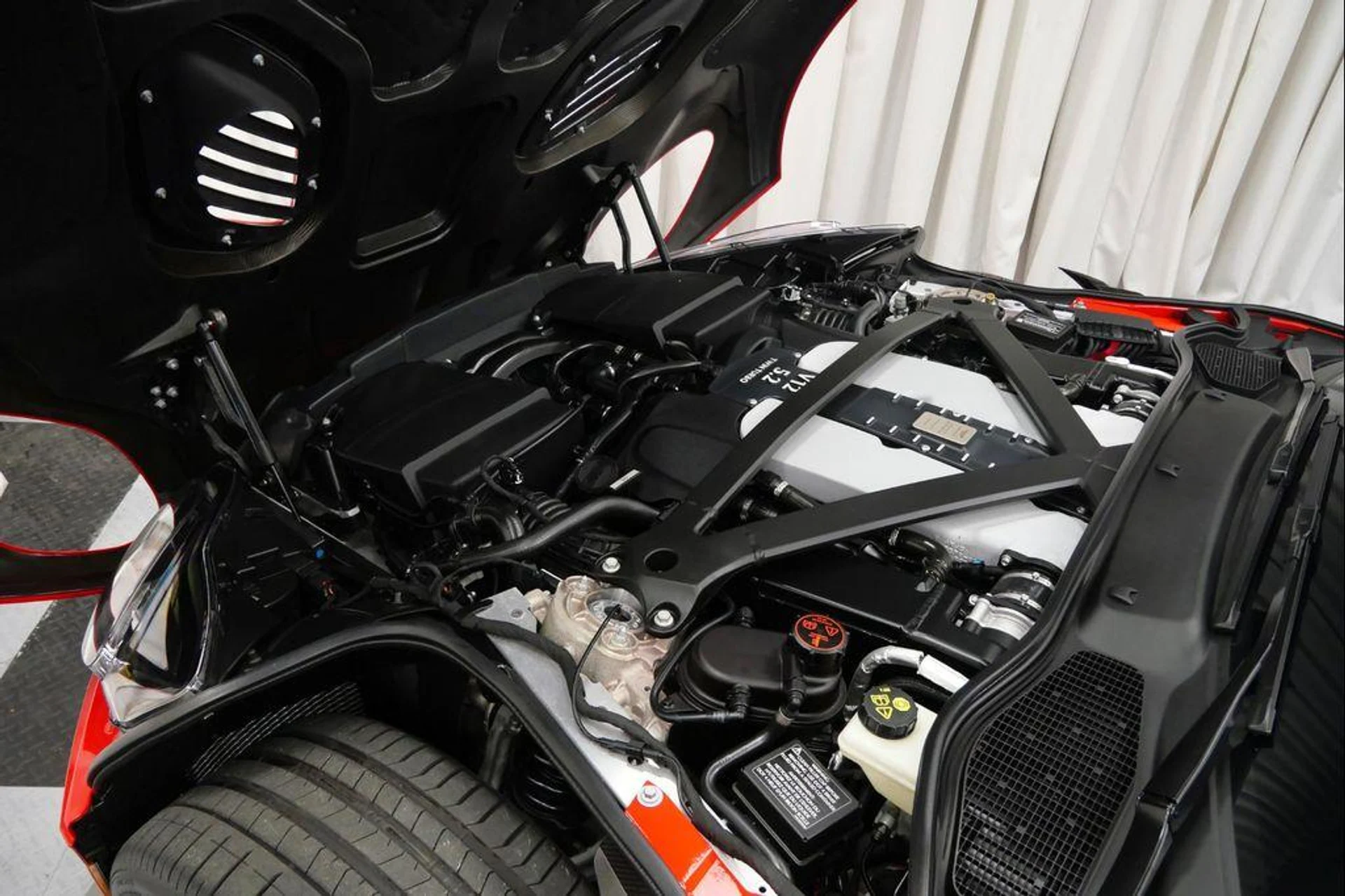 mph066_3678335196_H9_ME_8l_Uk_Zx_Ml_Lz_He_DP_Ie_Y9_AAB_0_E_1d8df7cd95