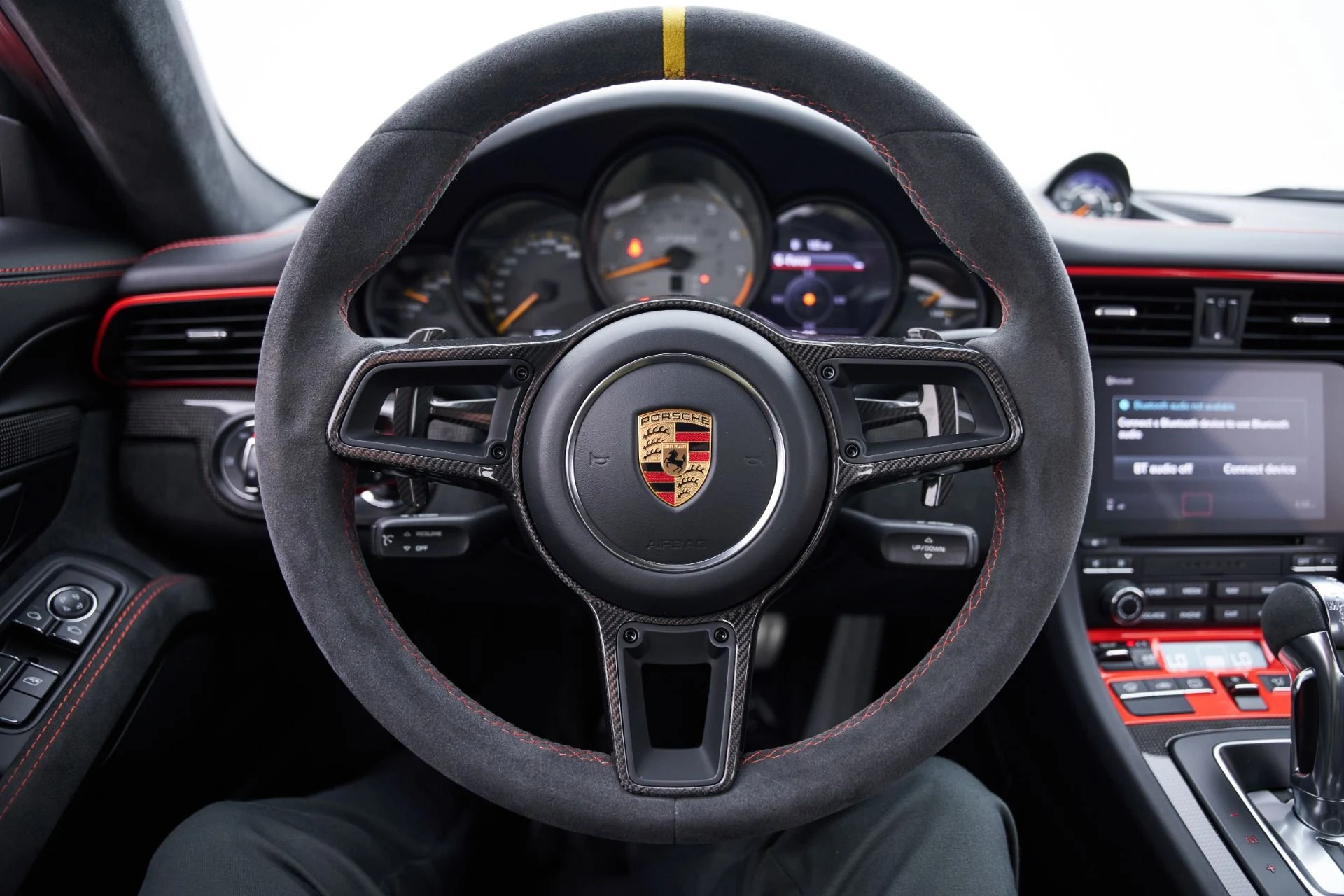 mph066_3732745801_Used_2018_Porsche_911_GT_2_RS_1792687244_2152448092