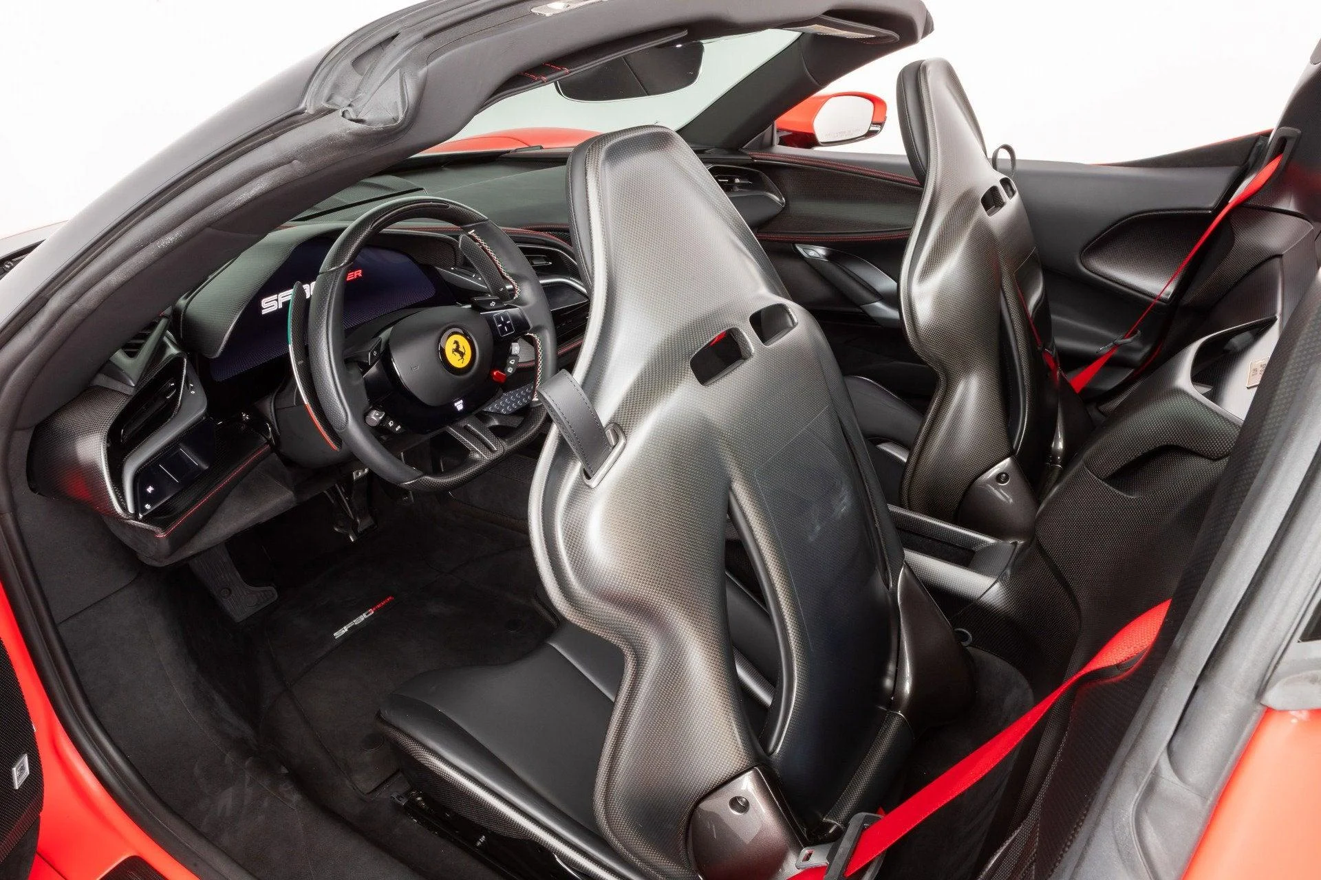 mph066_3830310641_Used_2022_Ferrari_SF_90_Spider_1777367639_1985835004
