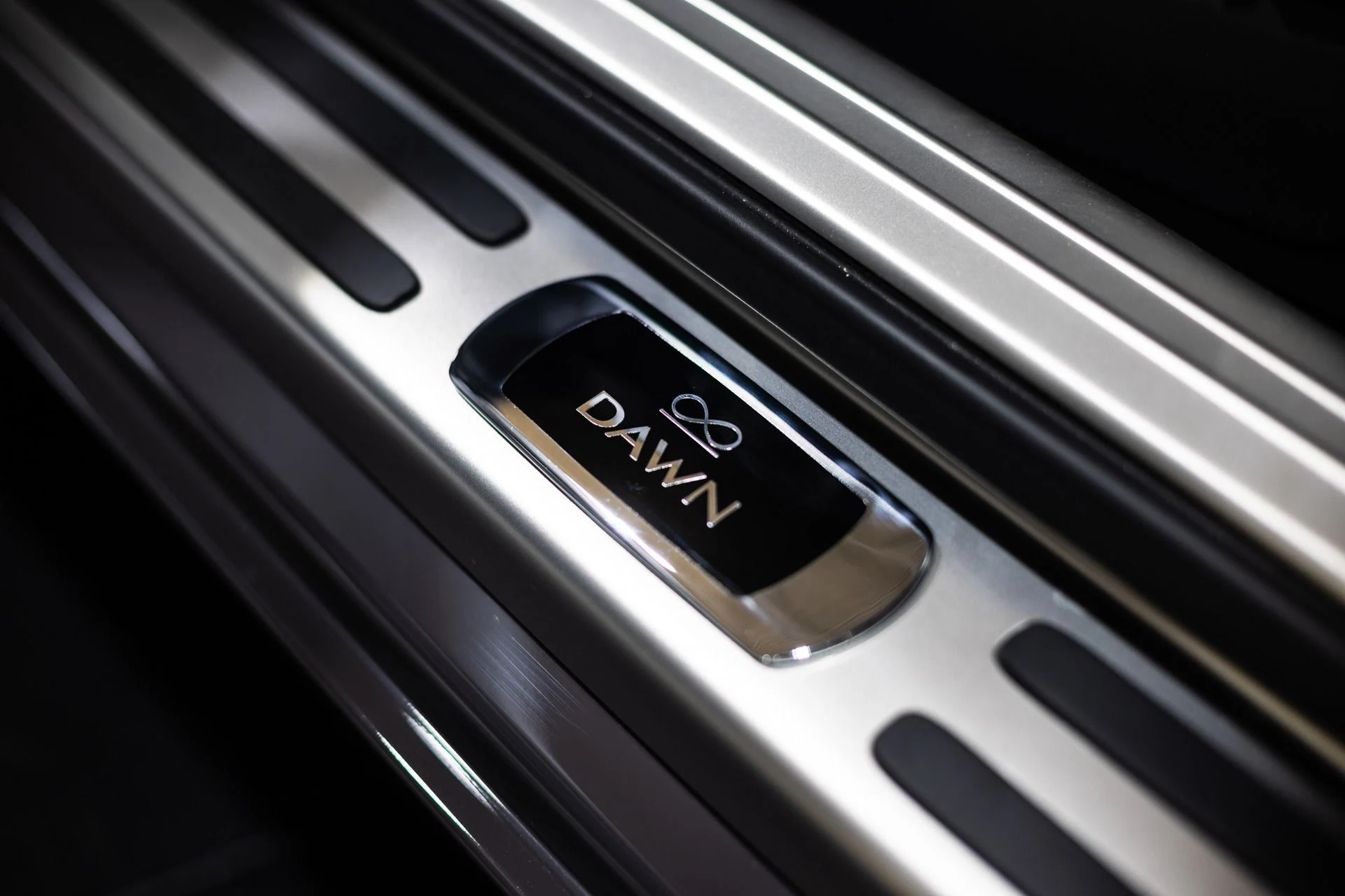 mph066_3881493341_Used_2018_Rolls_Royce_Dawn_1_of_1_Bespoke_Special_Order_Black_Badge_1773760378_0a4f97dd04