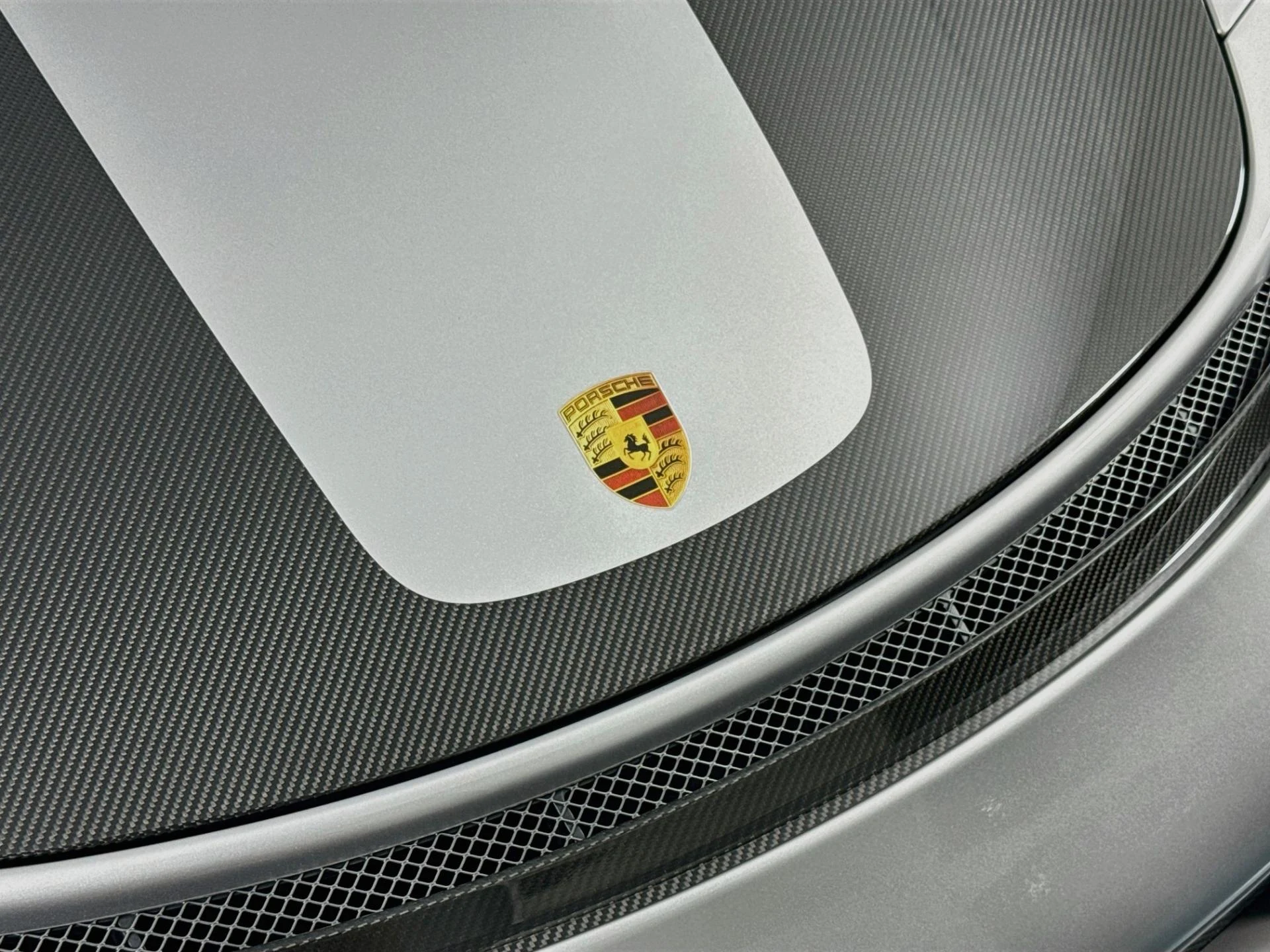 mph066_3908390055_Used_2018_Porsche_911_GT_2_RS_1785871810_dab9eb9afb