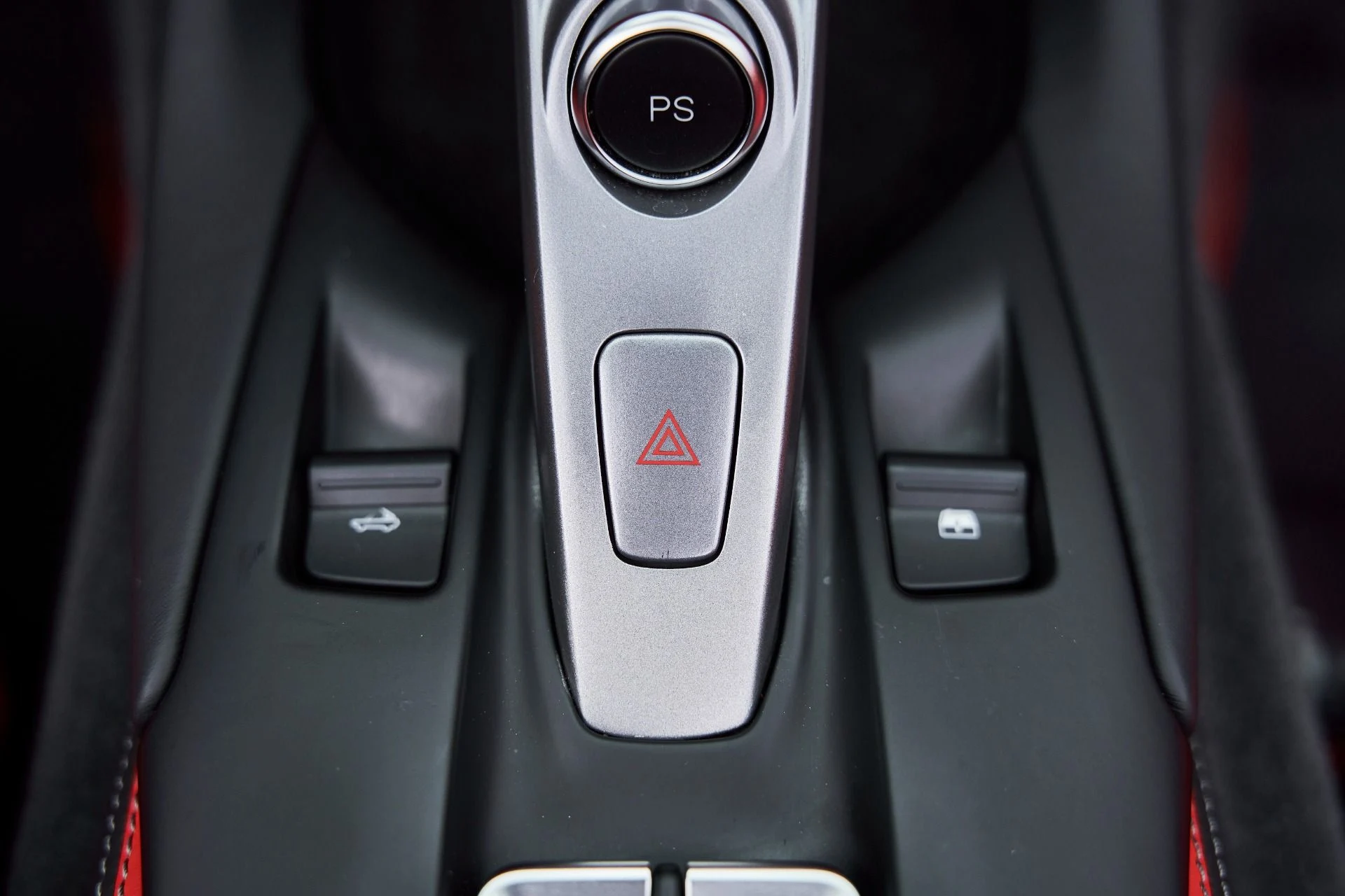 mph066_3922706367_Used_2022_Ferrari_812_GTS_Base_1770762779_6c0f0479e5