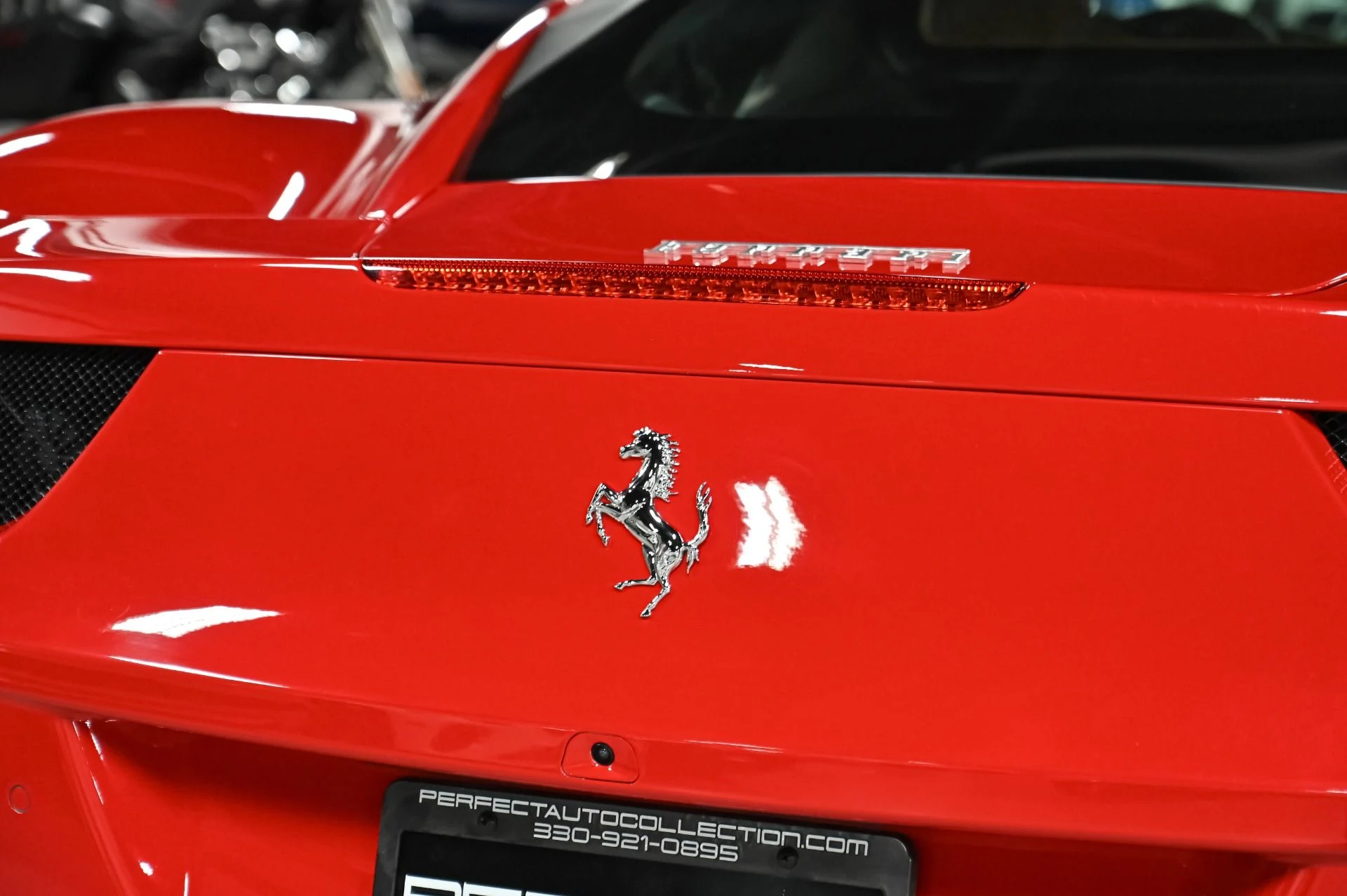 mph066_3937295183_Used_2013_Ferrari_458_Italia_1755017599_ed0c847934