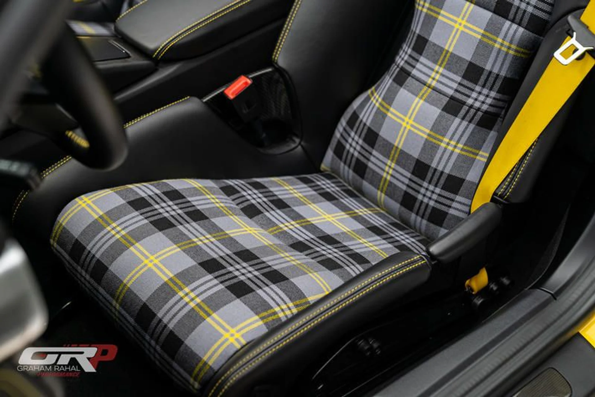 mph066_3945057138_6197_DCD_1_D832_4_C10_B536_97954395_DAF_1_a664cb5957