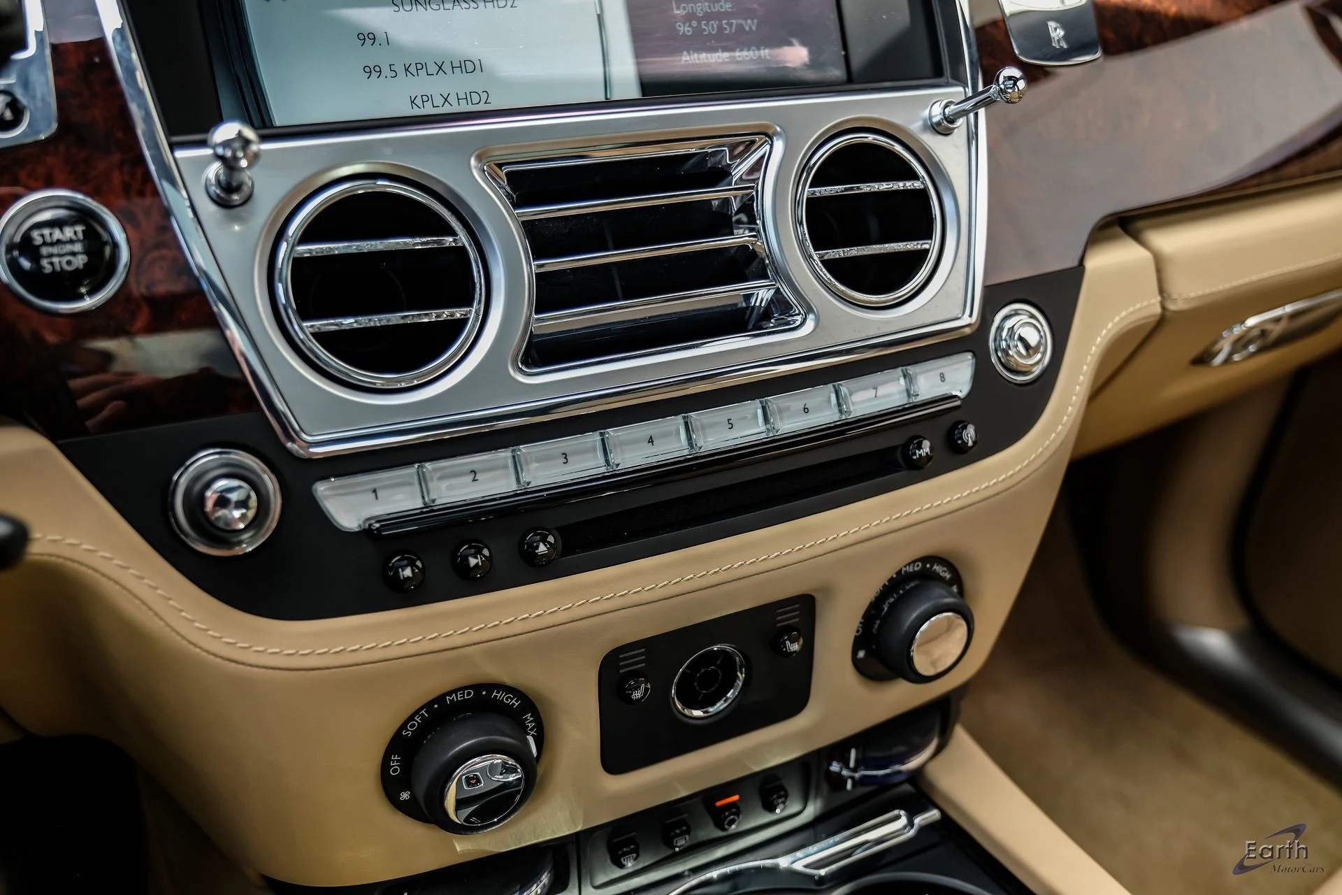 mph066_4011630204_56fdc607a505b93394ceccab077e57e9x_a98fd0bdc4