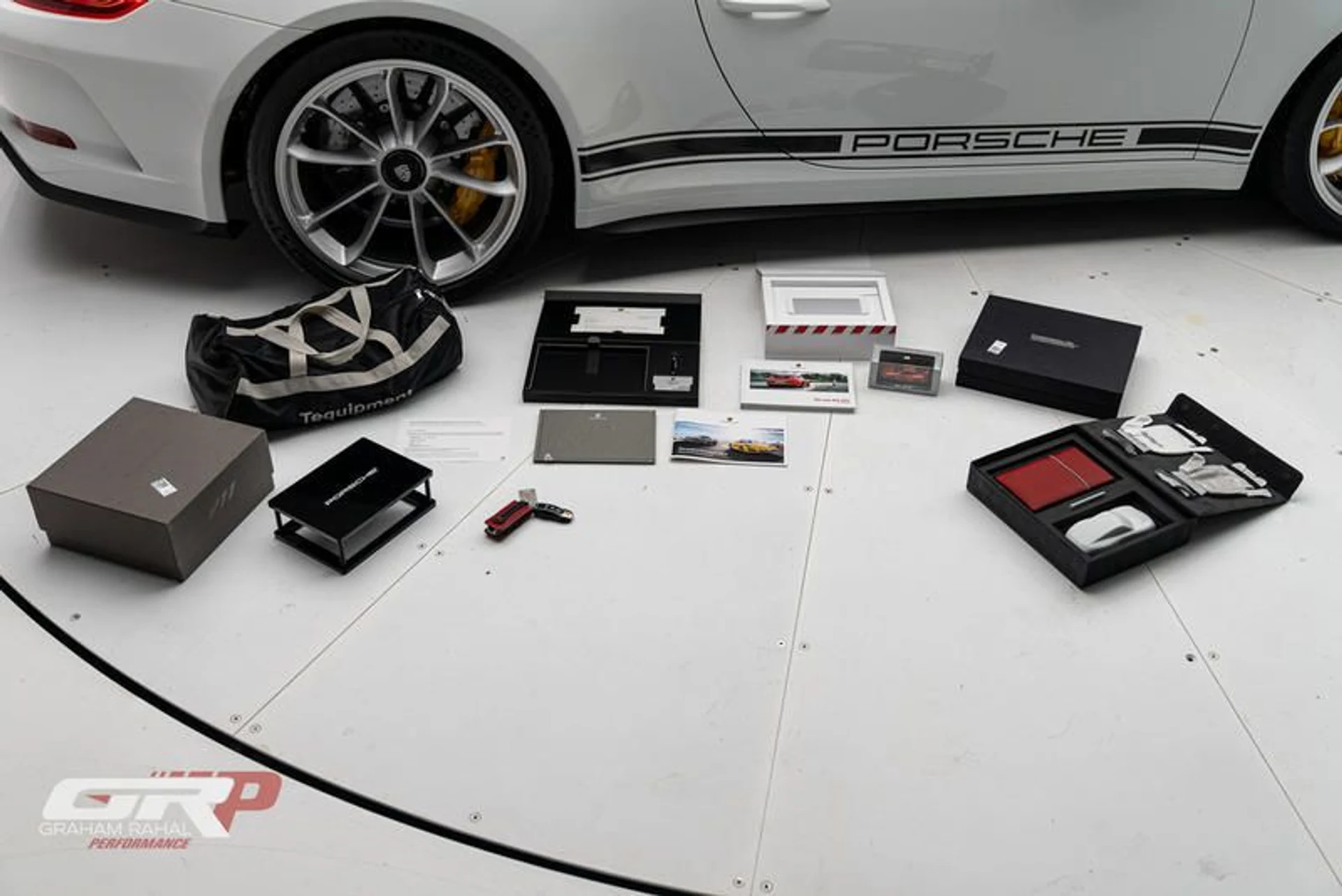 mph066_404995376_D19570_D3_34_ED_4804_8811_5_E7_AF_4_EBECA_9_8d28a608d2