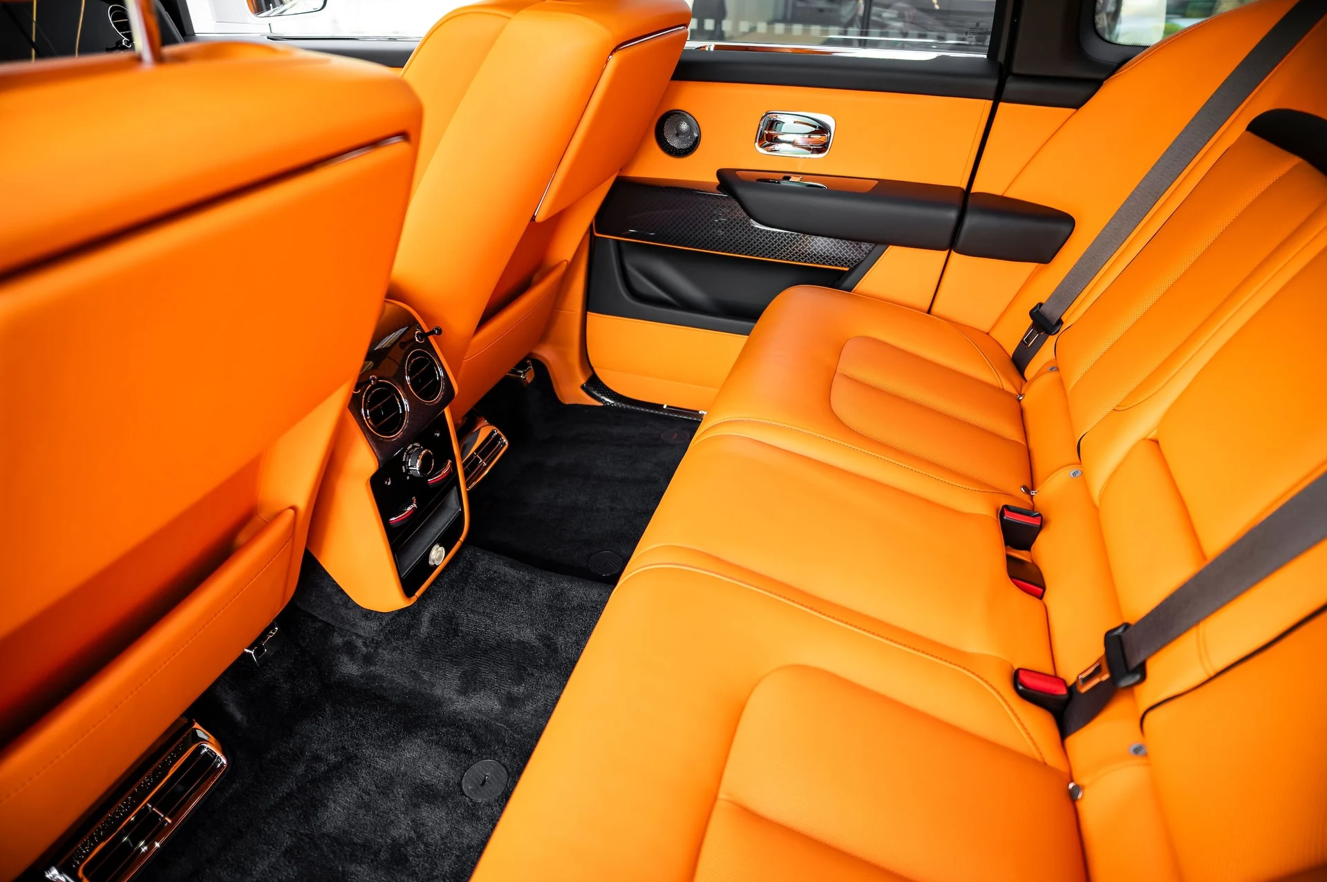 mph066_4050153553_830aee3deb054ef0bb96ae1fc010d717_036962b501