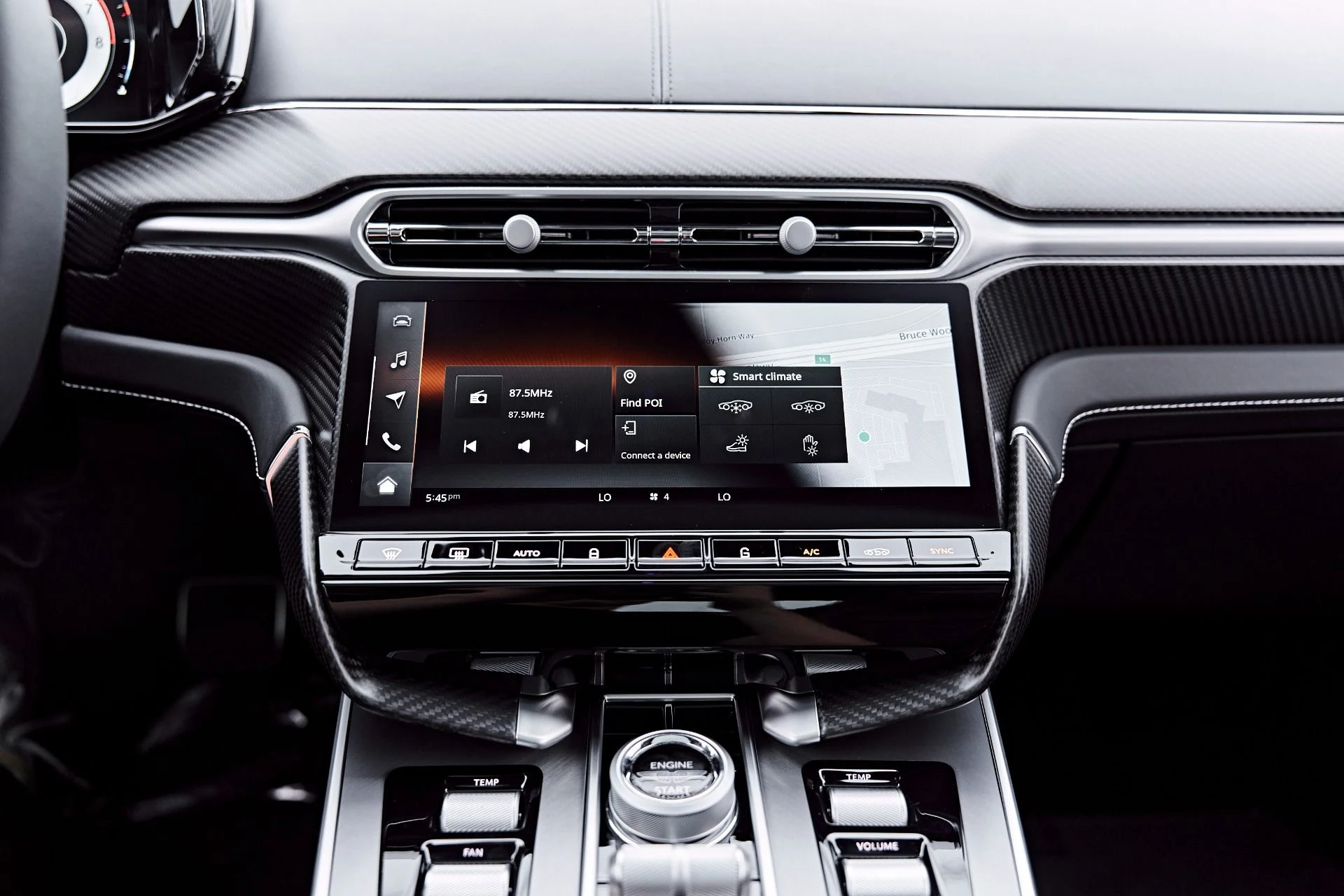 mph066_4110093217_Used_2025_Aston_Martin_Vanquish_V12_1786045882_c5dd4366ad