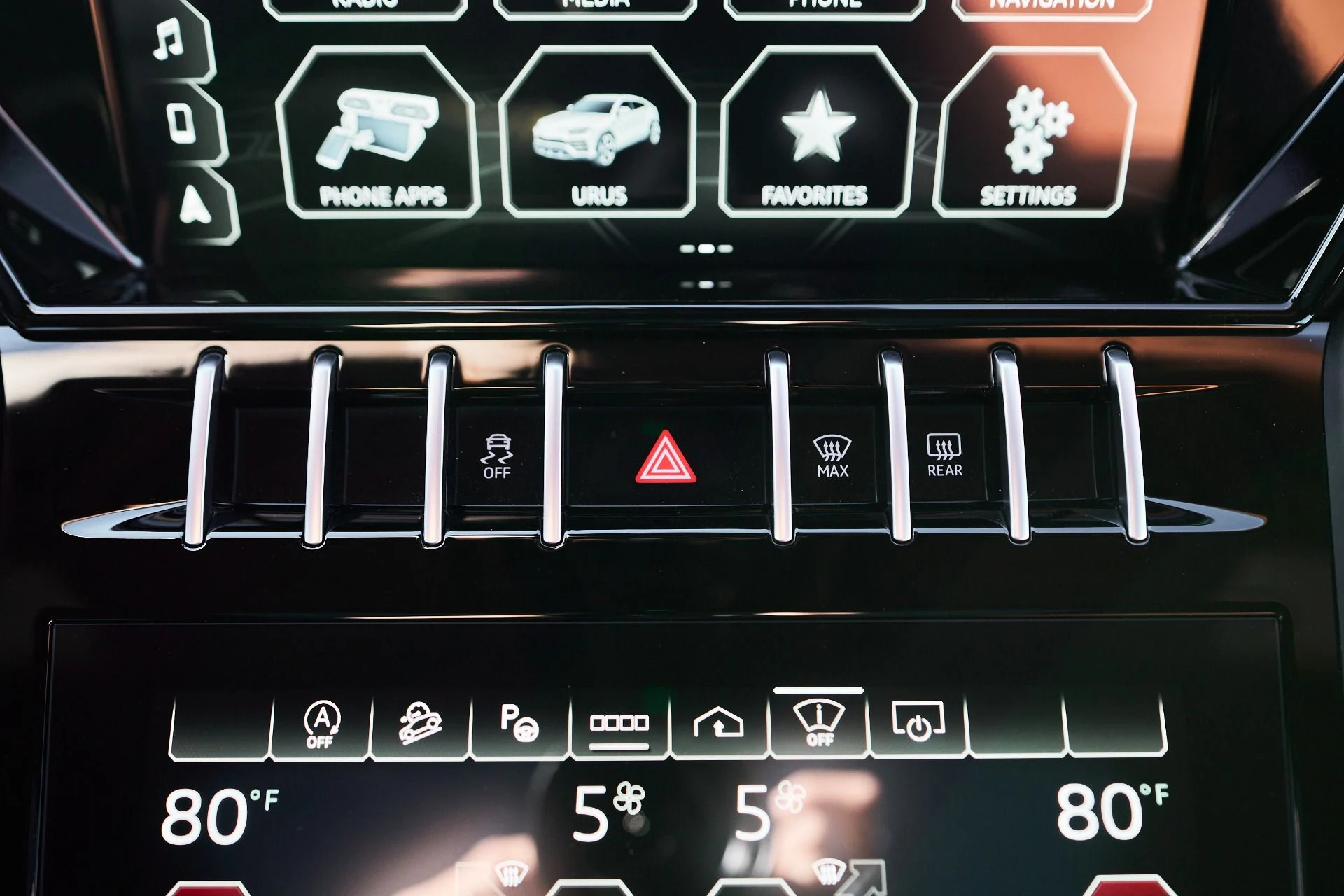 mph066_4122775422_Used_2022_Lamborghini_Urus_1764710534_288026e0bd