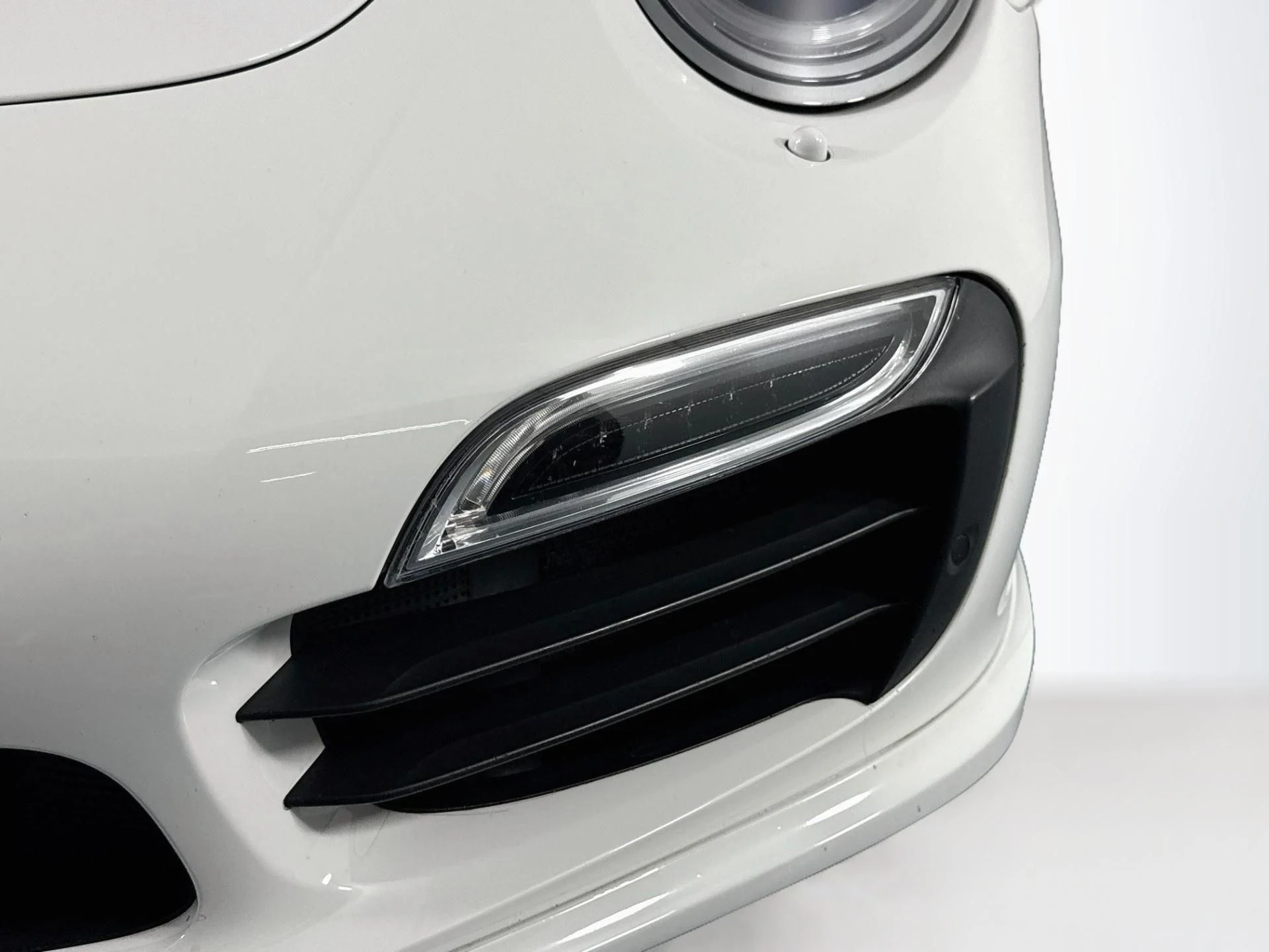 mph066_4146316394_Used_2014_Porsche_911_Turbo_S_1791570368_dfd87b03b9