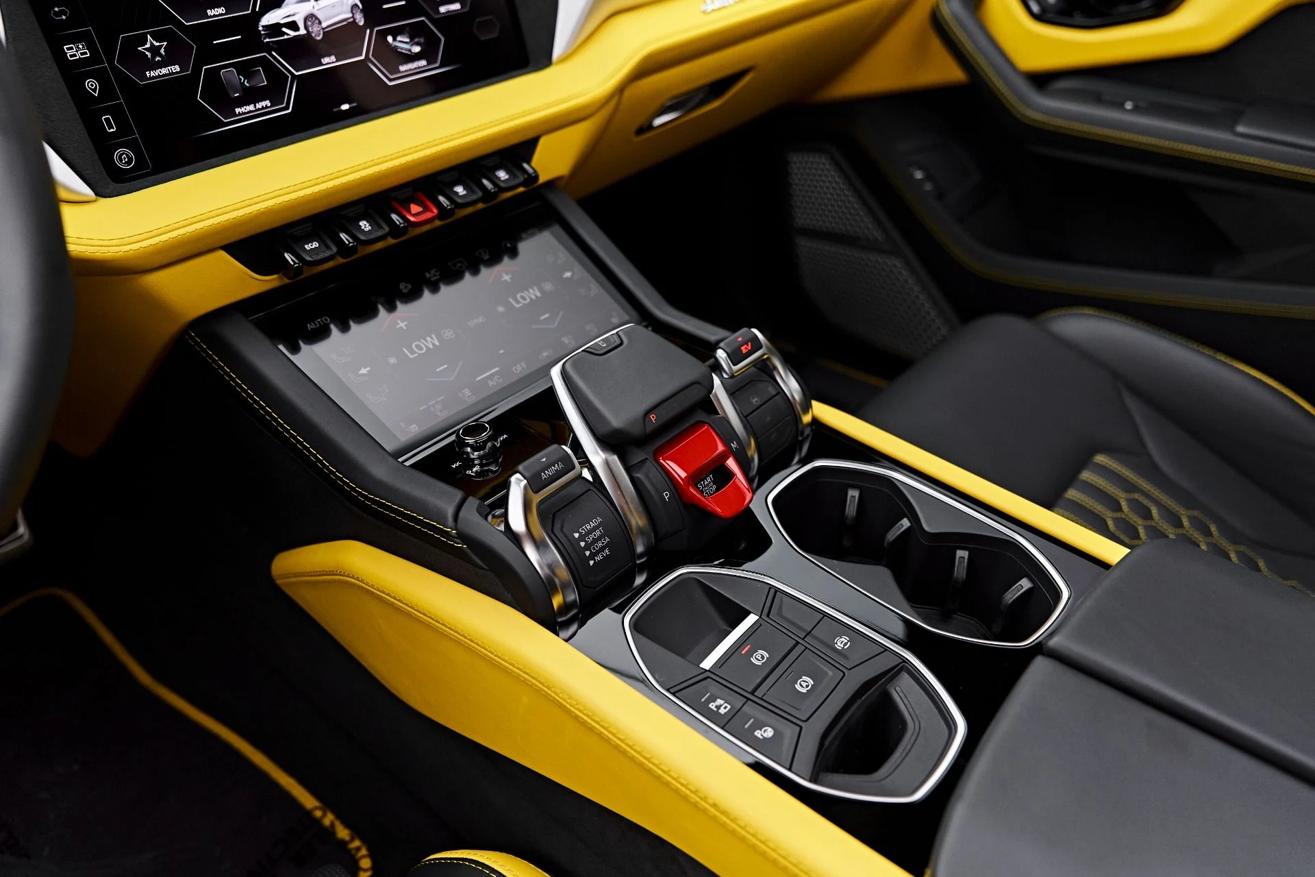 mph066_4206658881_Used_2025_Lamborghini_Urus_SE_1788049958_dd2105ed70