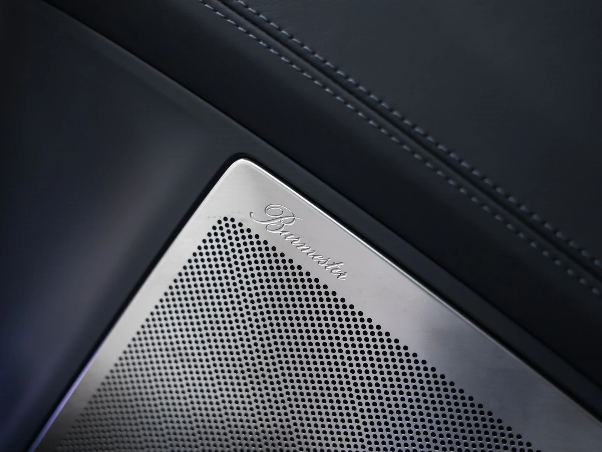 mph066_4212999231_67_84bcced20e