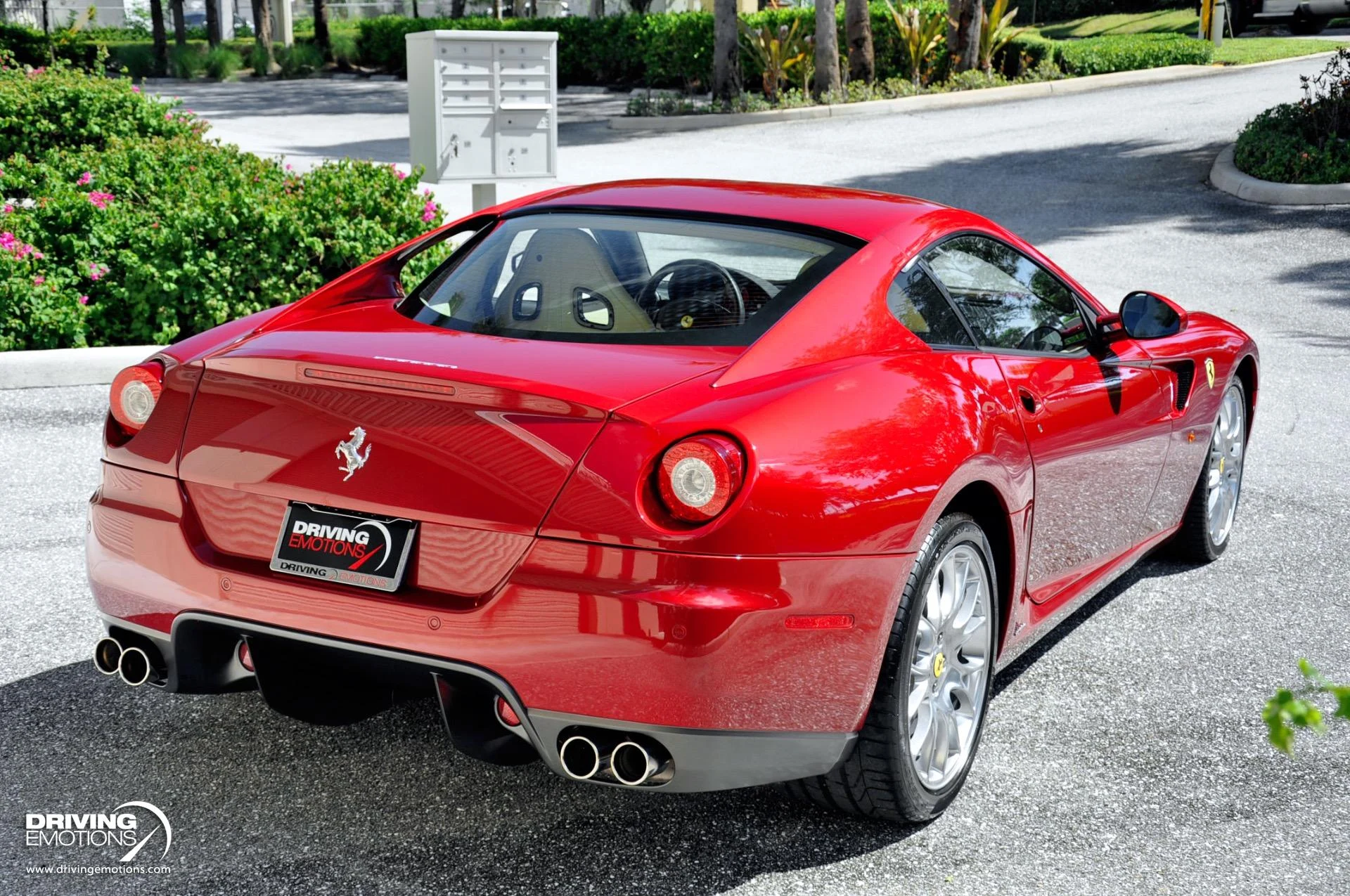 mph066_4242786047_867_p67_l_04a84eb28d