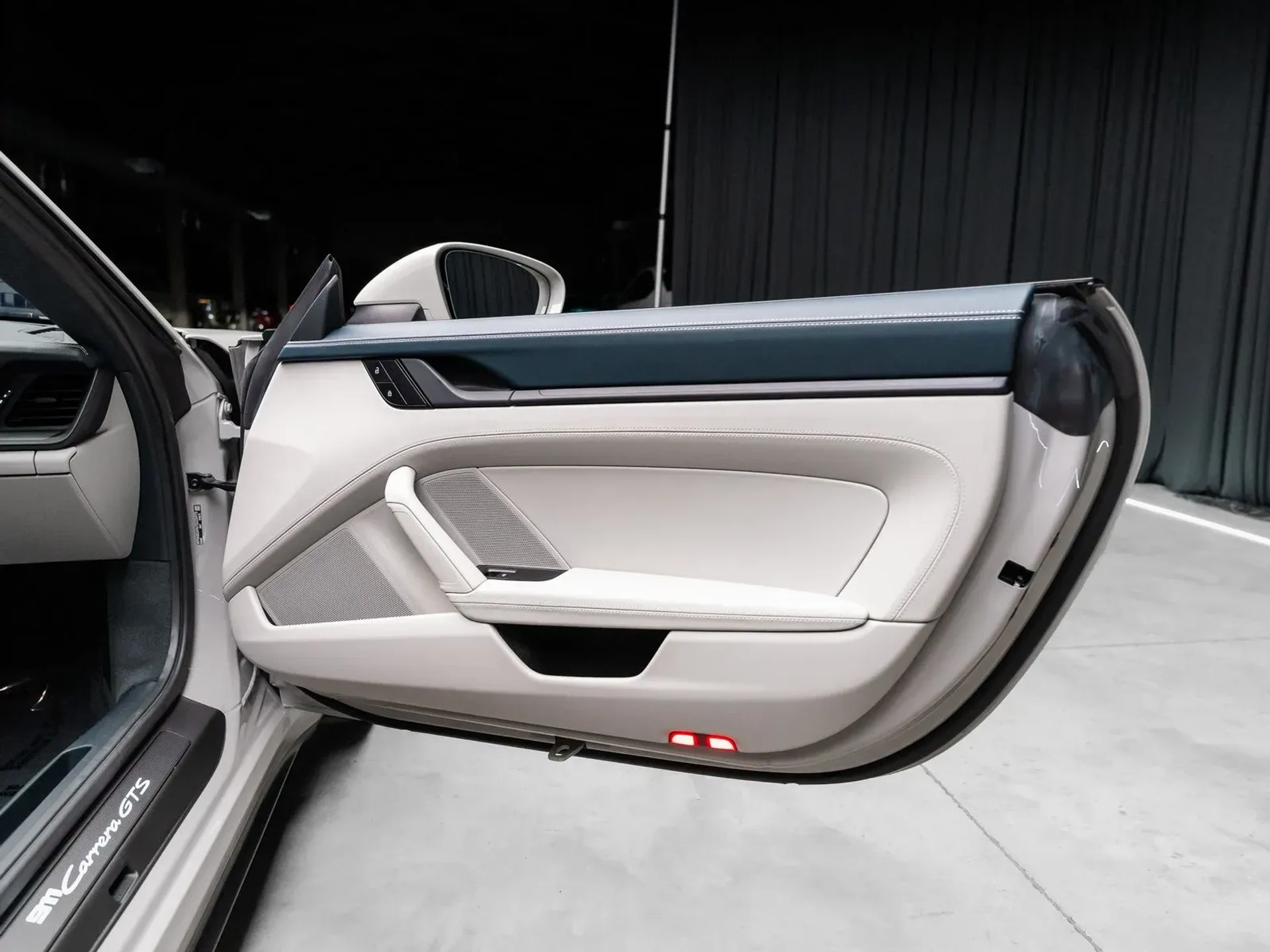 mph066_504601201_659e1bca_a4b3_41eb_828c_c728df73fbca_db8af41e8f