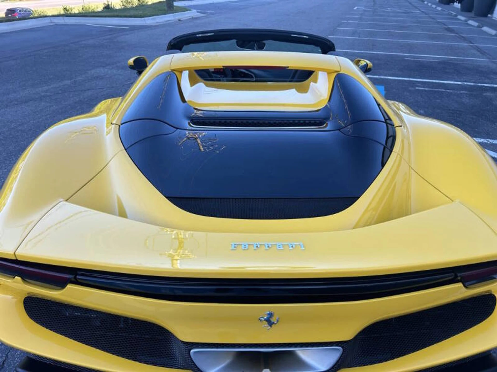 mph066_51846918_2026_ferrari_296_gts_base_2dr_convertible_b83c21d5fc