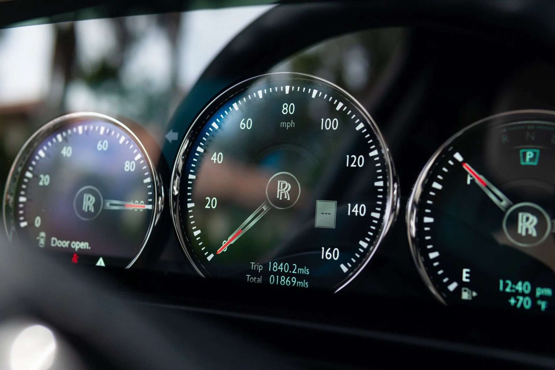 mph066_521286181_Used_2023_Rolls_Royce_Black_Badge_Ghost_1765569637_e8e077059f