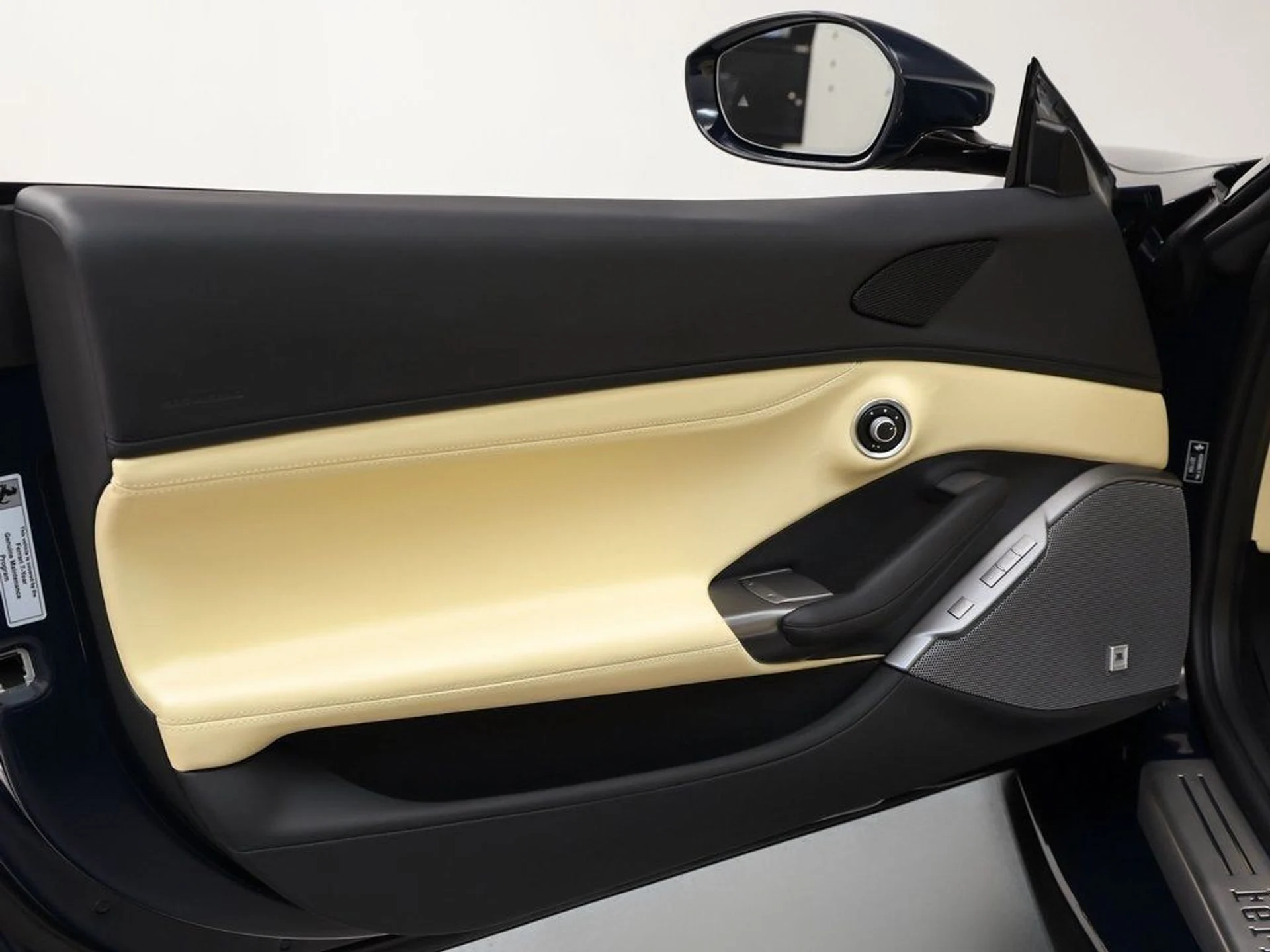 mph066_531607224_67_1e91e58a74