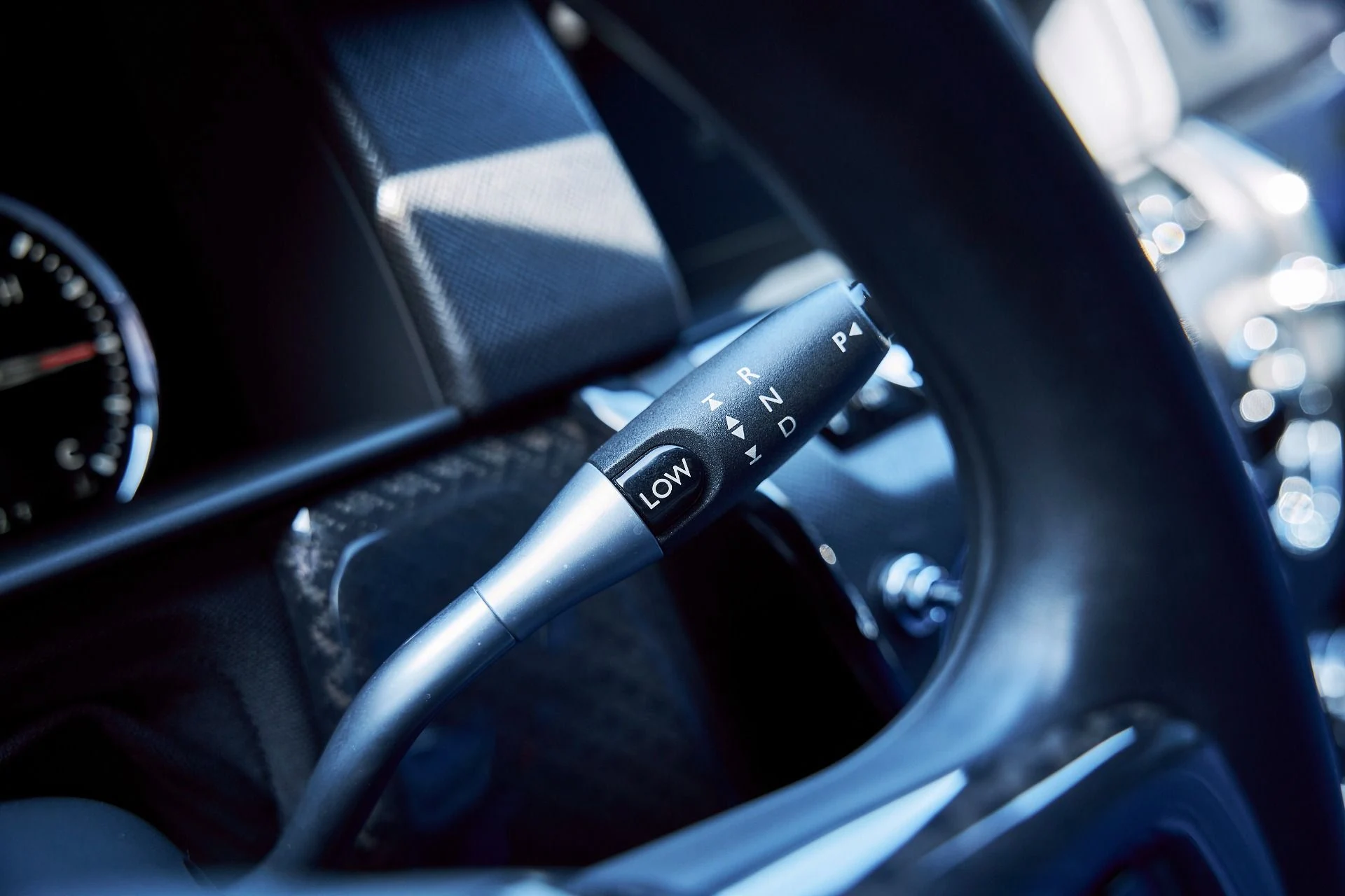 mph066_553239778_Used_2021_Rolls_Royce_Cullinan_Base_1770692279_2a05ba7cd0