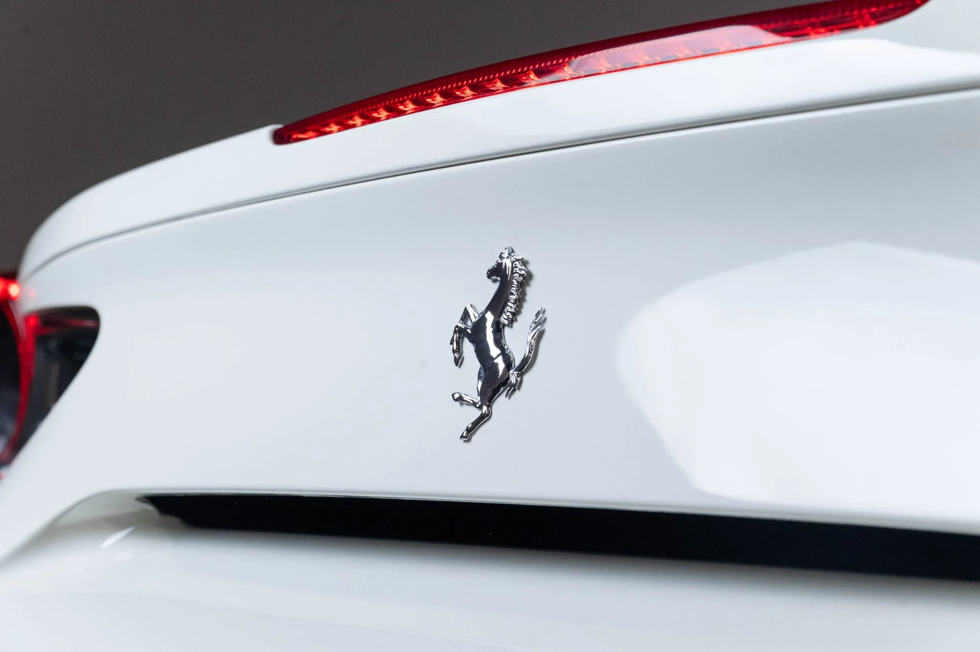 mph066_57622333_Used_2016_Ferrari_488_Spider_1784843221_418e08bb5e