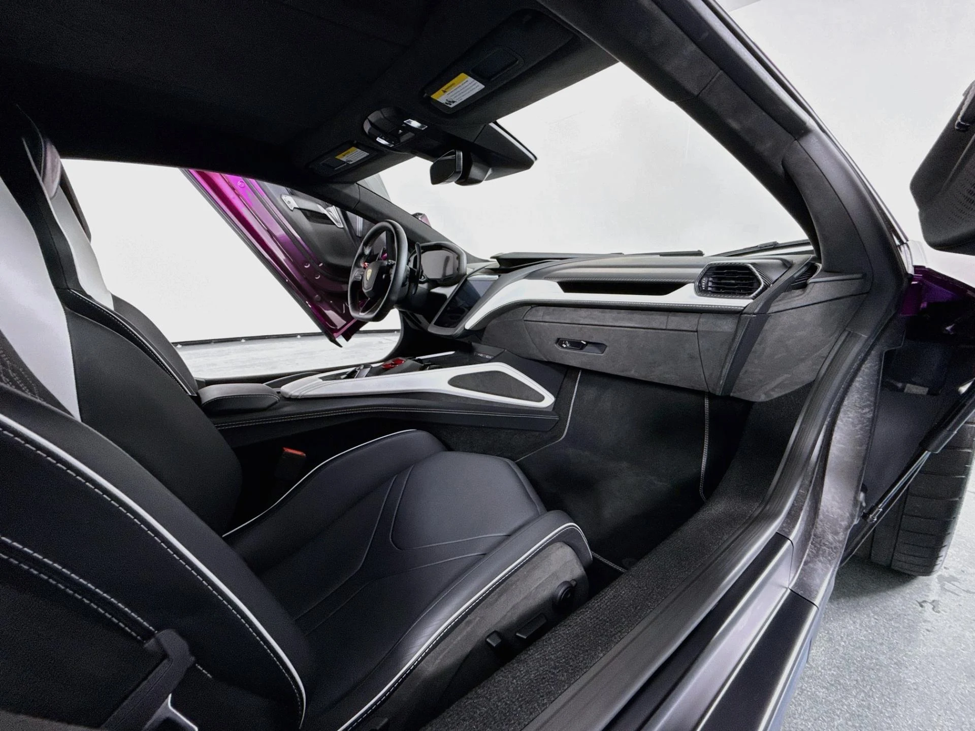 mph066_600995434_Used_2024_Lamborghini_Revuelto_1787336745_1bddff2216