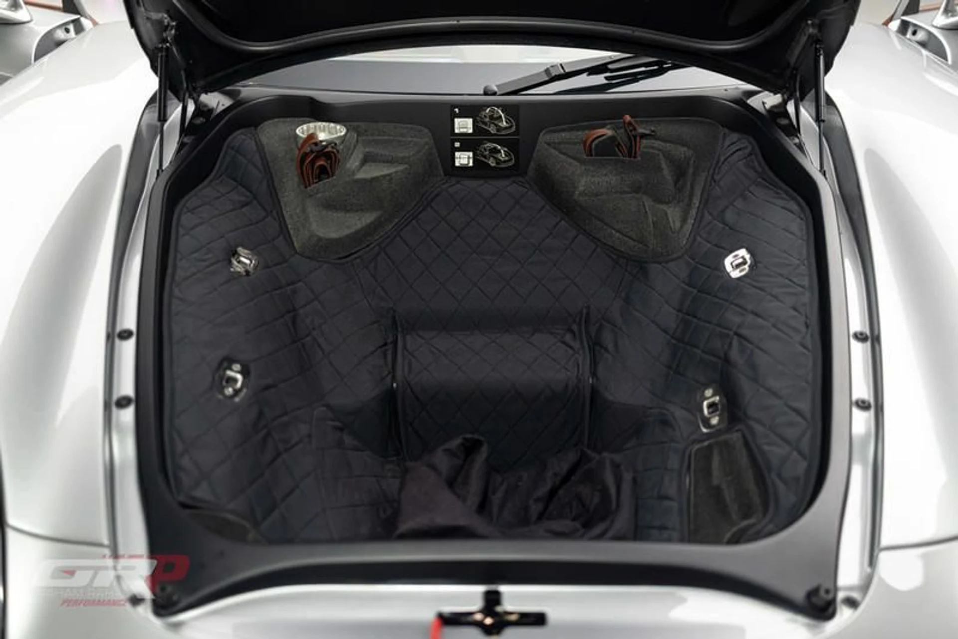 mph066_618159229_8_FEF_3_EF_7_37_E4_480_A_A4_EC_45_EDC_950_CEBF_b5d8eadb22