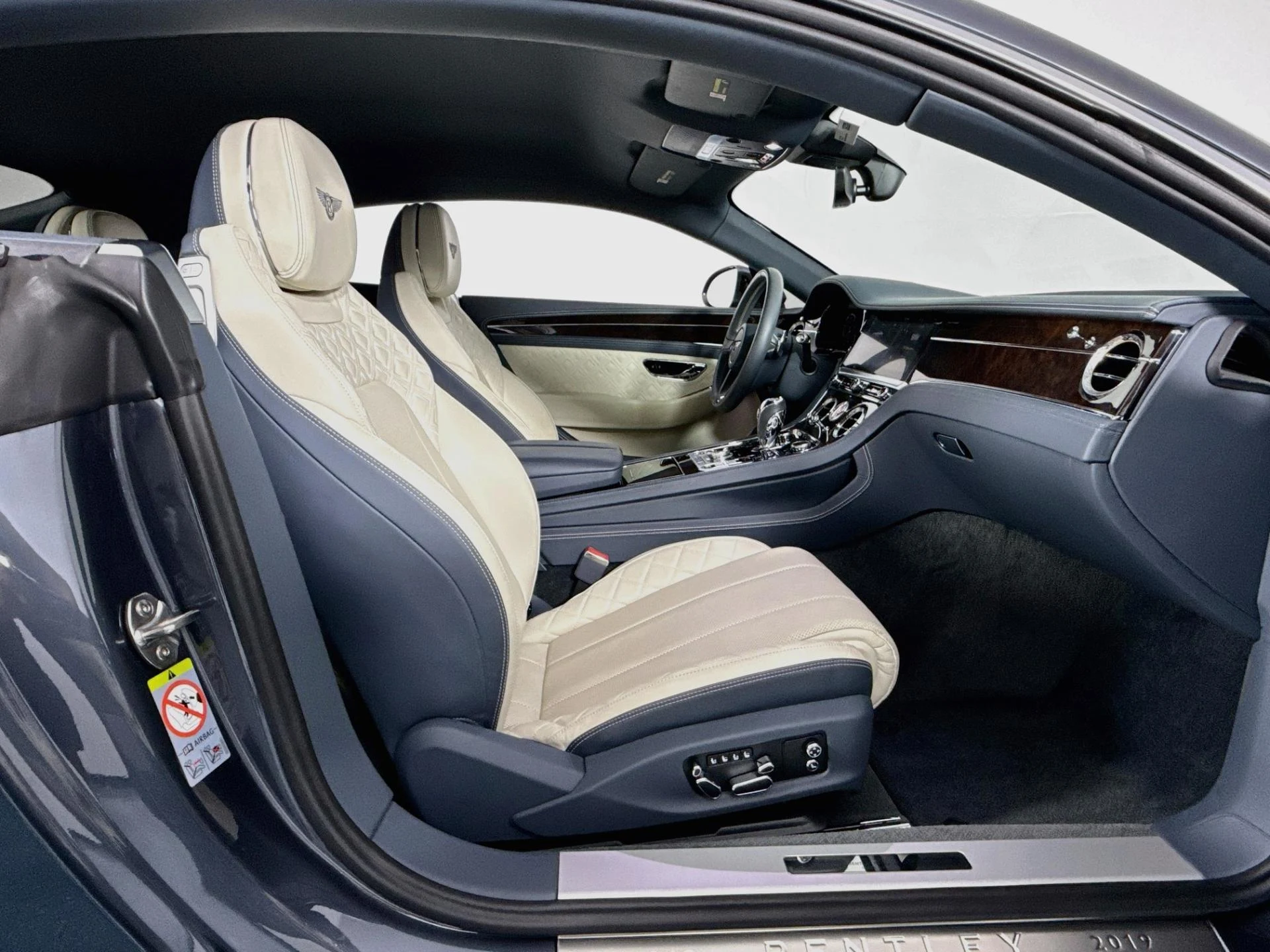 mph066_627260329_Used_2020_Bentley_Continental_GT_V8_1786897759_0f692471ce