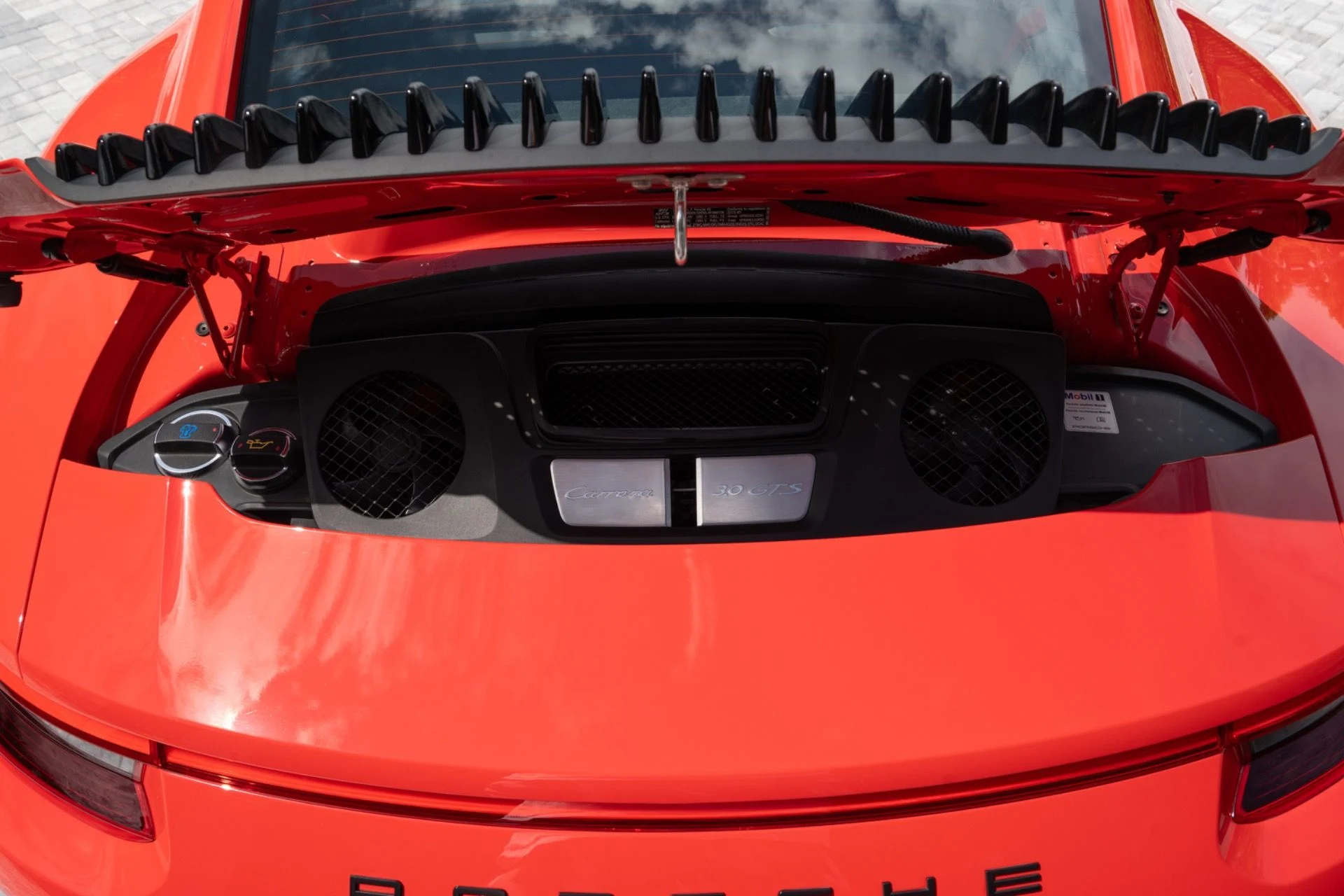 mph066_654398080_Used_2019_Porsche_911_Carrera_4_GTS_1780346723_5b15f1b953