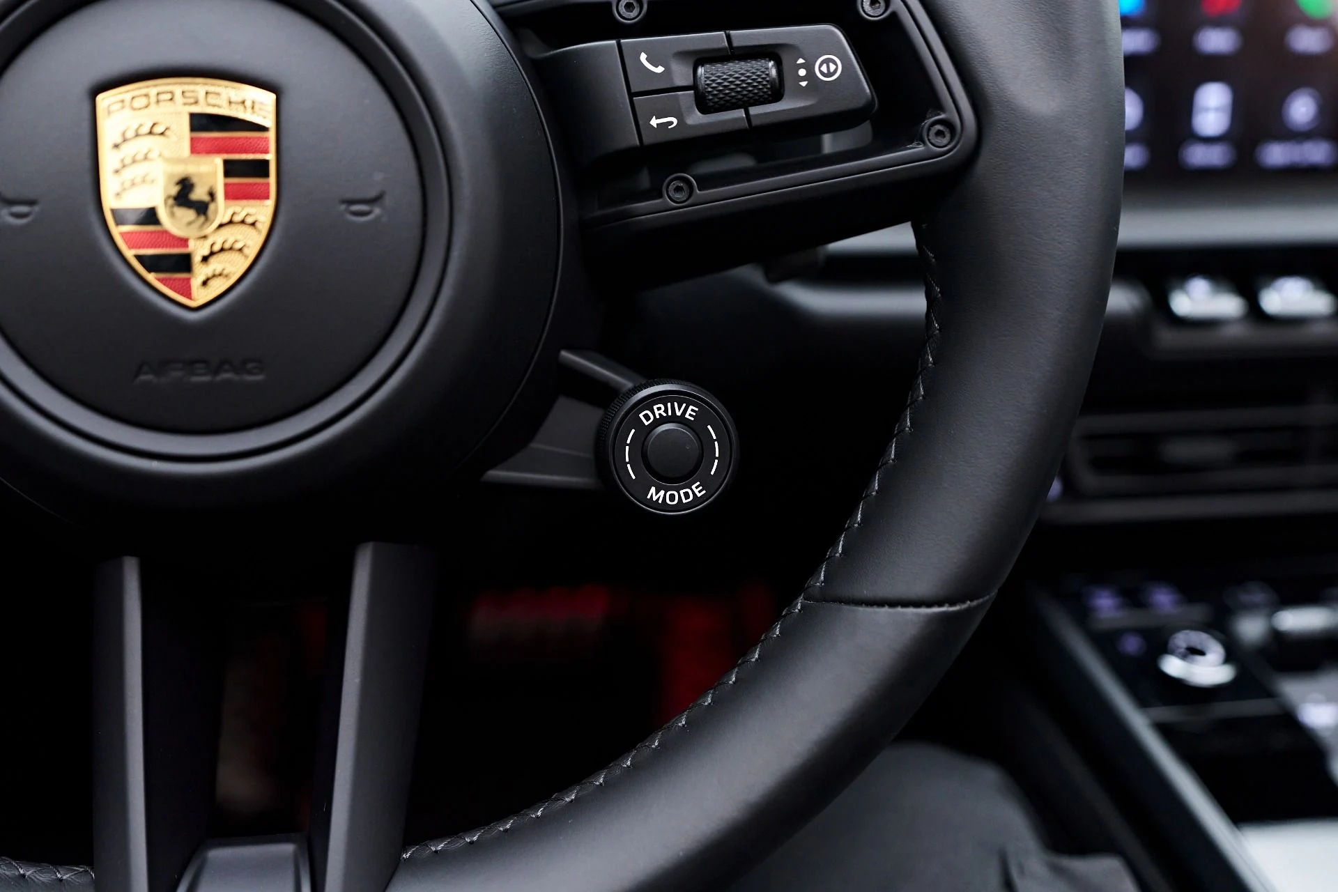 mph066_686629239_Used_2023_Porsche_911_Carrera_4_GTS_1754606434_7f4f002868
