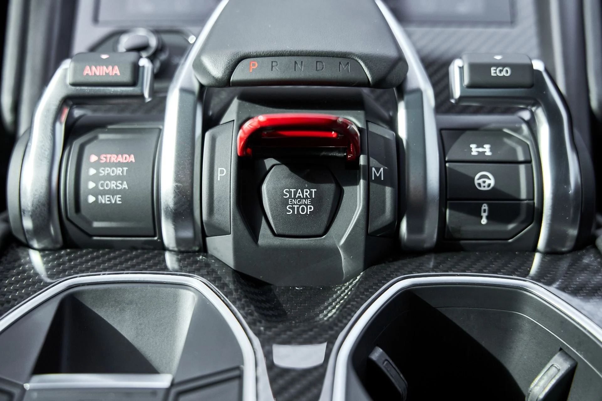 mph066_713568365_Used_2022_Lamborghini_Urus_1766457471_95eb9ac6fe