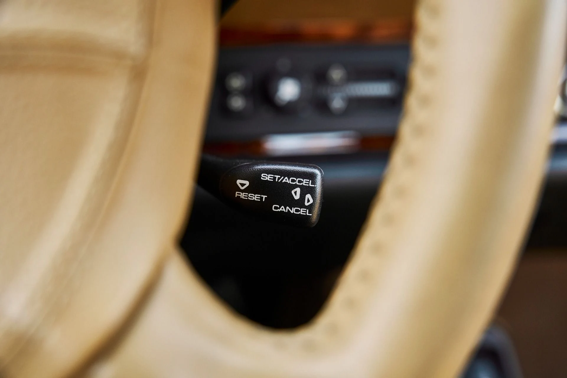 mph066_834270104_Used_1997_Porsche_911_Turbo_1770864851_4ef60f51cb