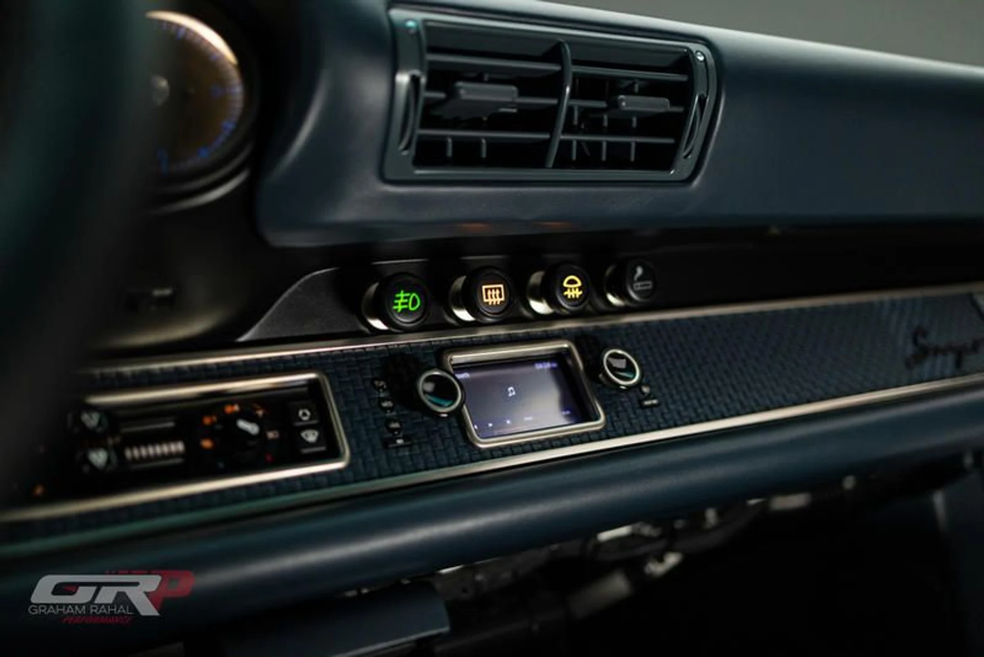 mph066_835053630_F9_C6_AFA_4_93_B0_40_AB_B6_A0_31_B5_C95_BA_492_f98e16b922