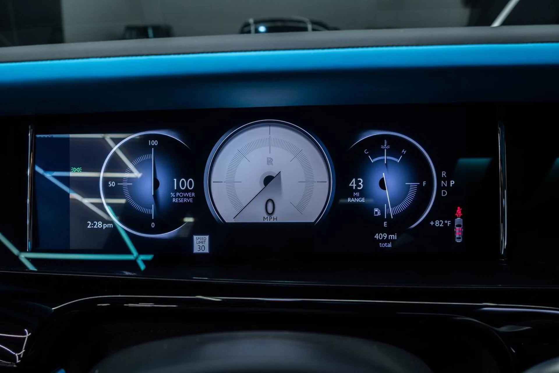 mph066_872661882_530412b4dad2d9a4ed8eb1e20cb98316_0455d3b6e8