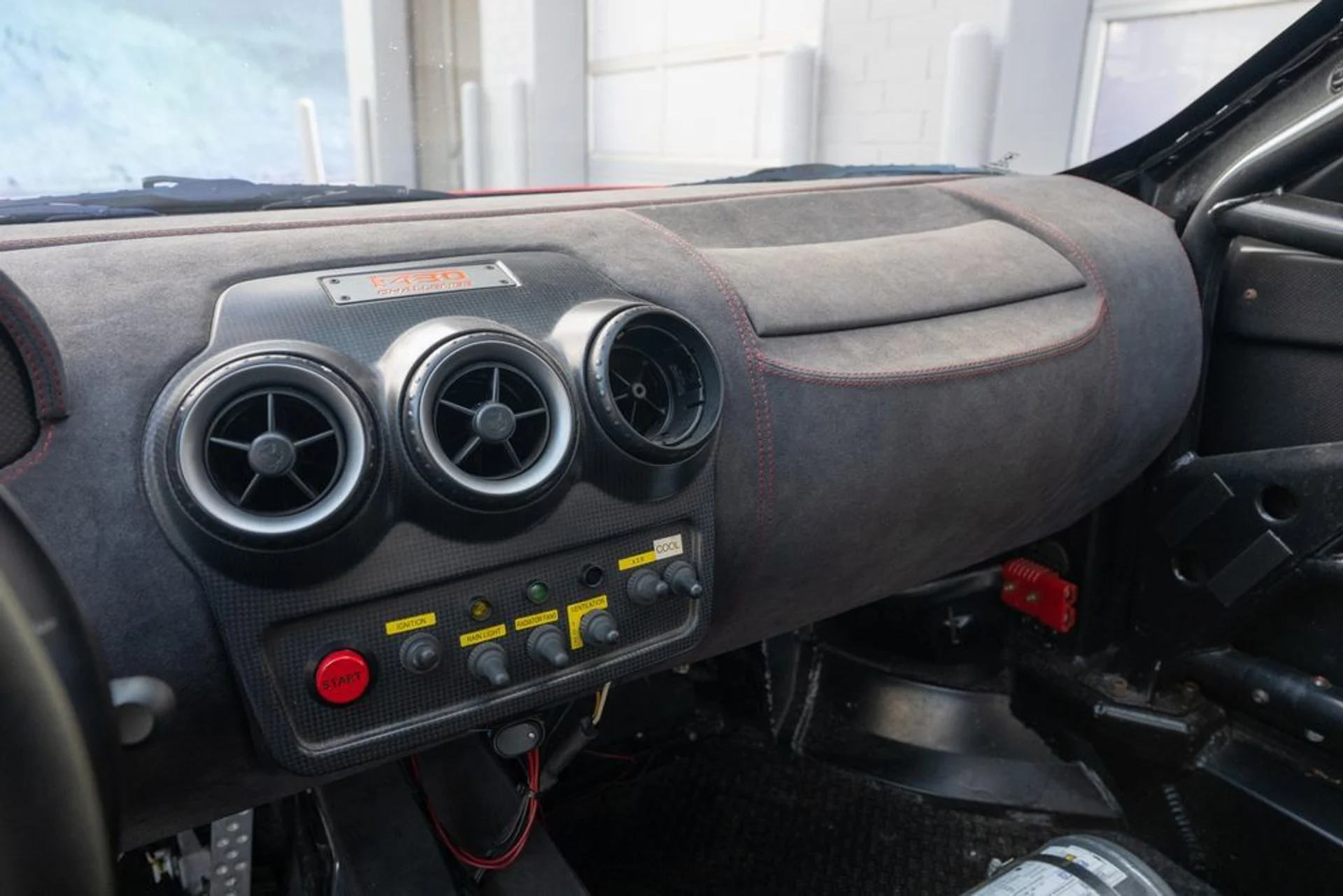 mph066_999660515_5a043883c1424a14afb3750cc9162589_cd5a5f5990