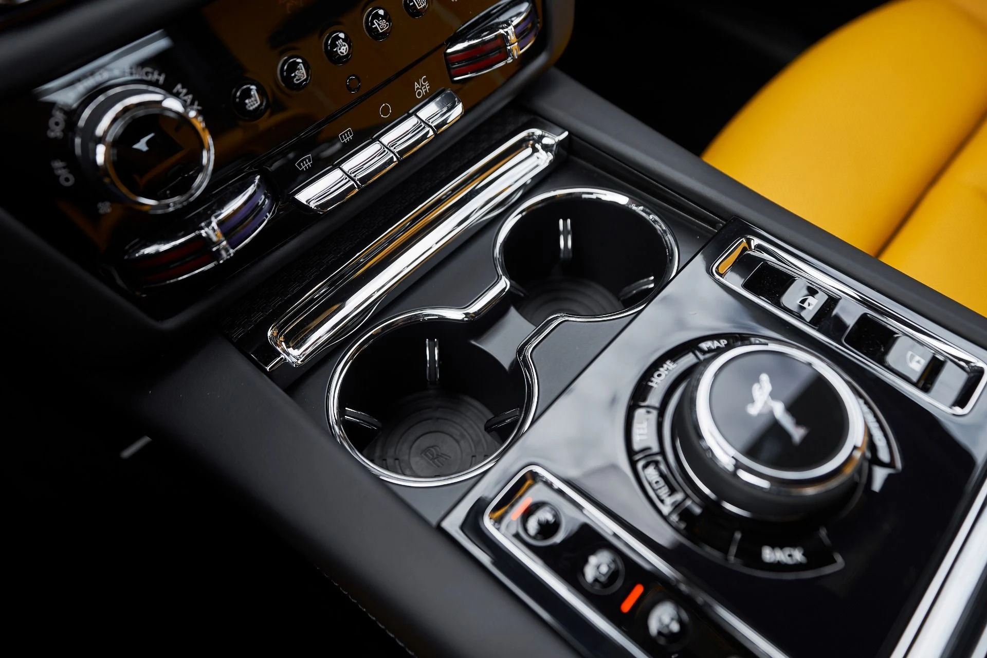 mph067_1025130842_Used_2025_Rolls_Royce_Ghost_Black_Badge_1763167858_b02eec961b