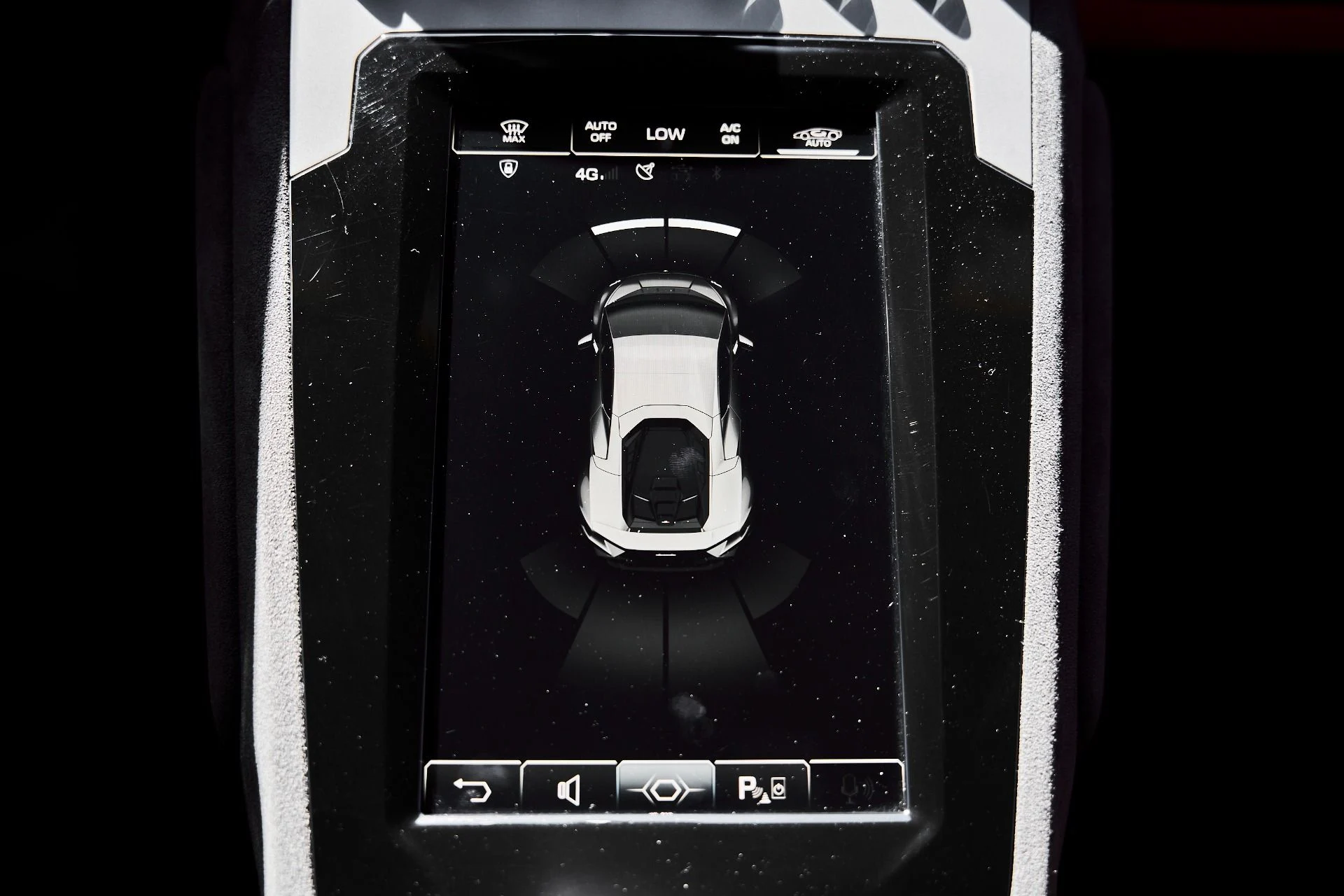 mph067_1097879479_Used_2023_Lamborghini_Huracan_Tecnica_Base_1776477176_513a90c857