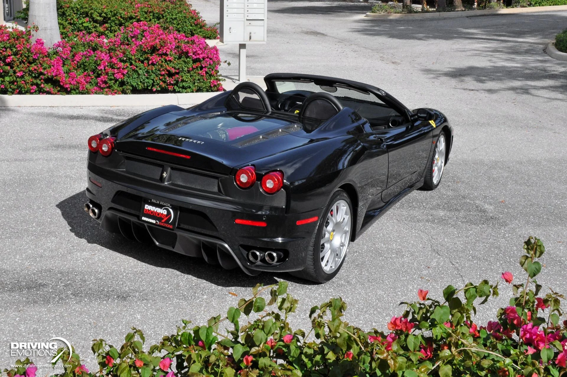 mph067_1101652595_885_p68_l_e2ba054d67