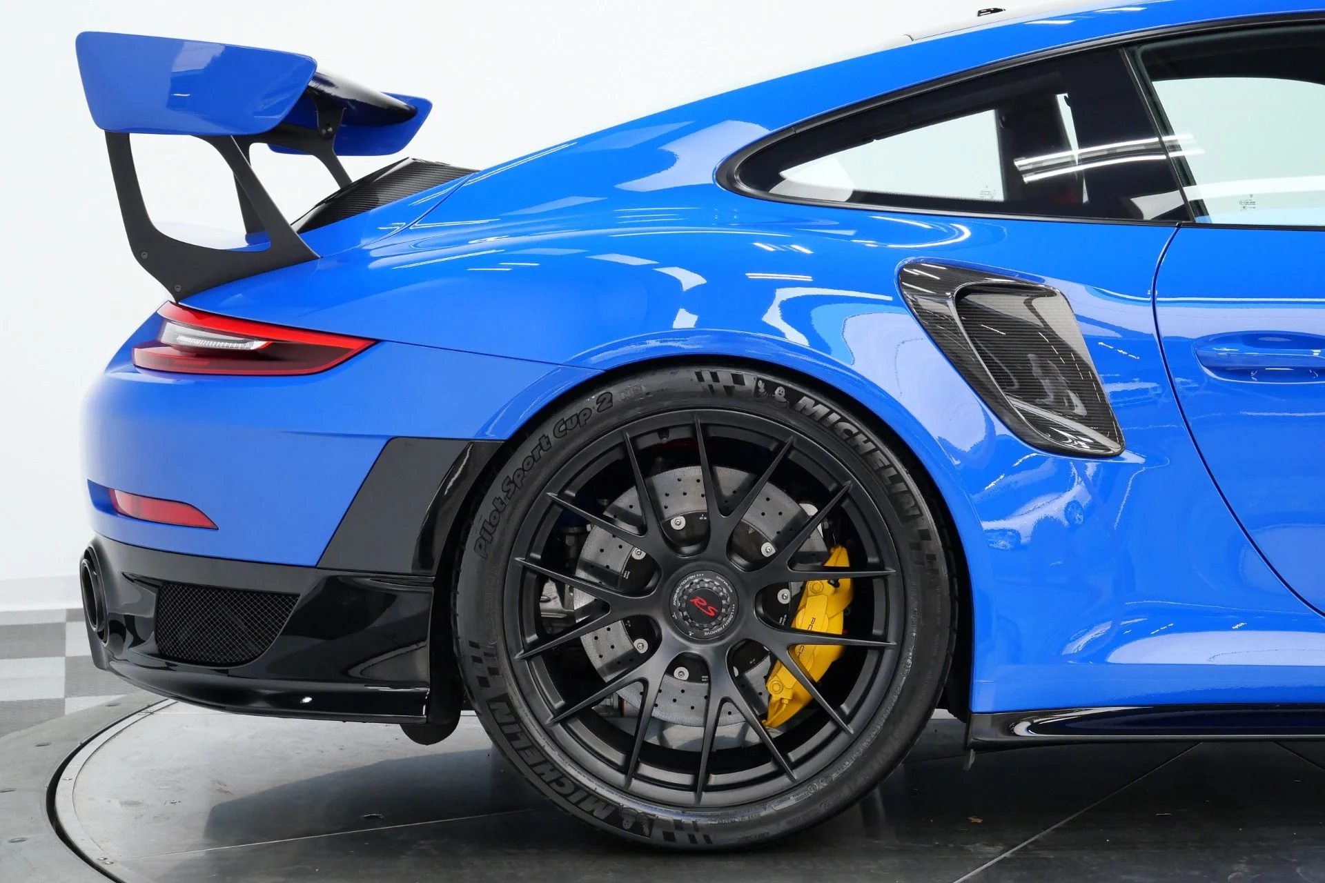 mph067_1132043502_Used_2019_Porsche_911_GT_2_RS_Paint_to_Sample_Weissach_package_CXX_Options_1787850185_d78097762c