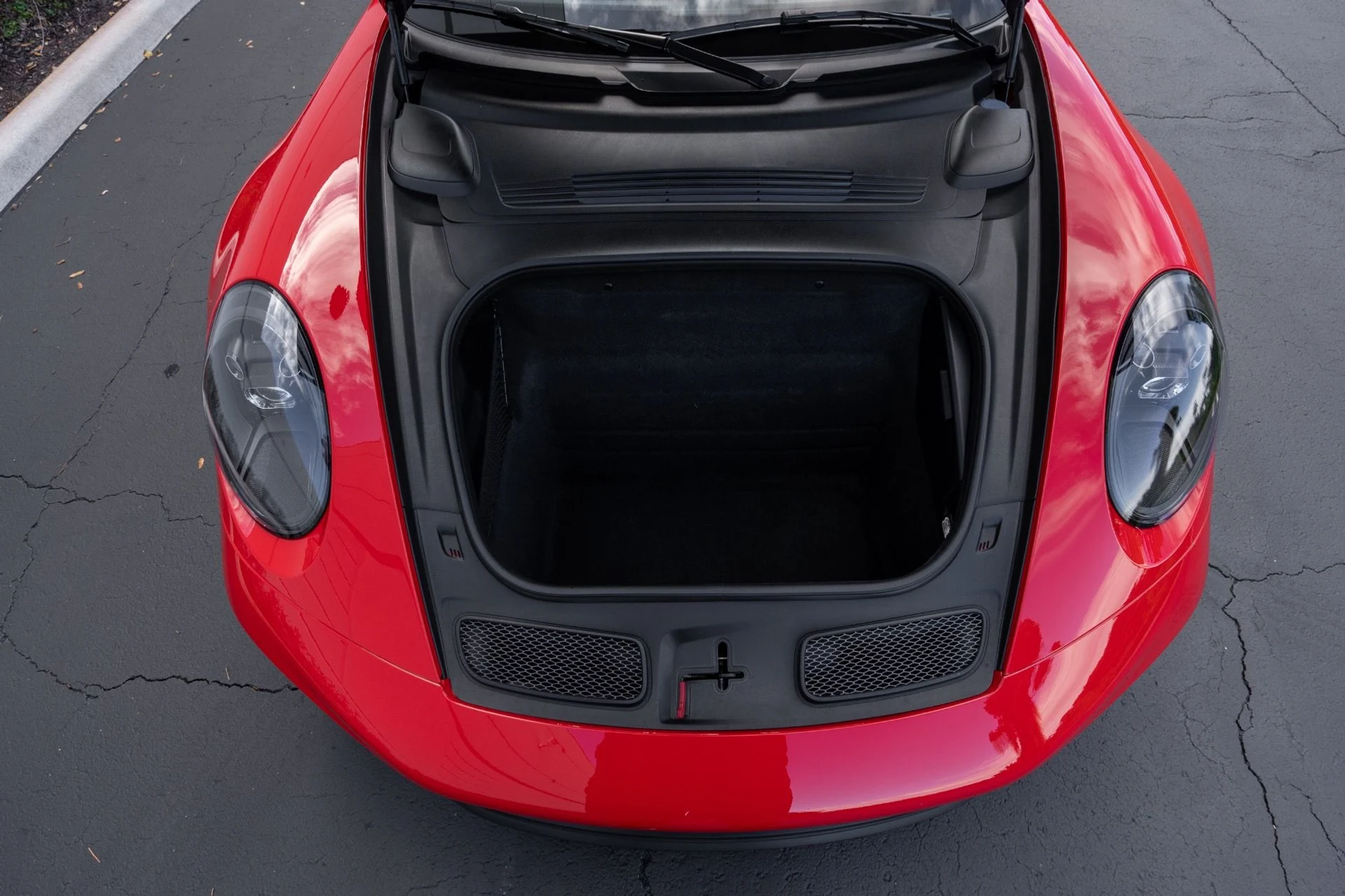 mph067_1144516031_Used_2022_Porsche_911_GT_3_1761761054_c196be3b0e