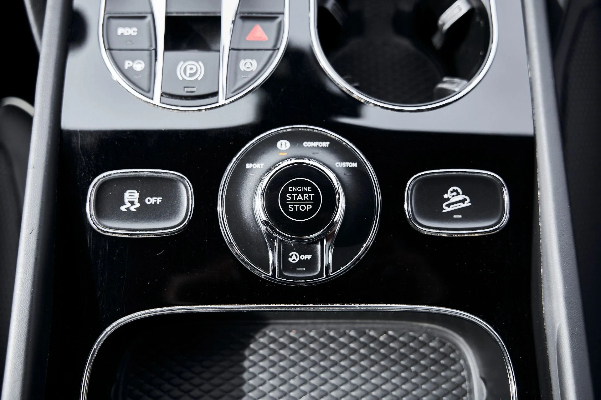 mph067_1194975605_Used_2023_Bentley_Bentayga_EWB_Azure_1769048712_07495a4db0