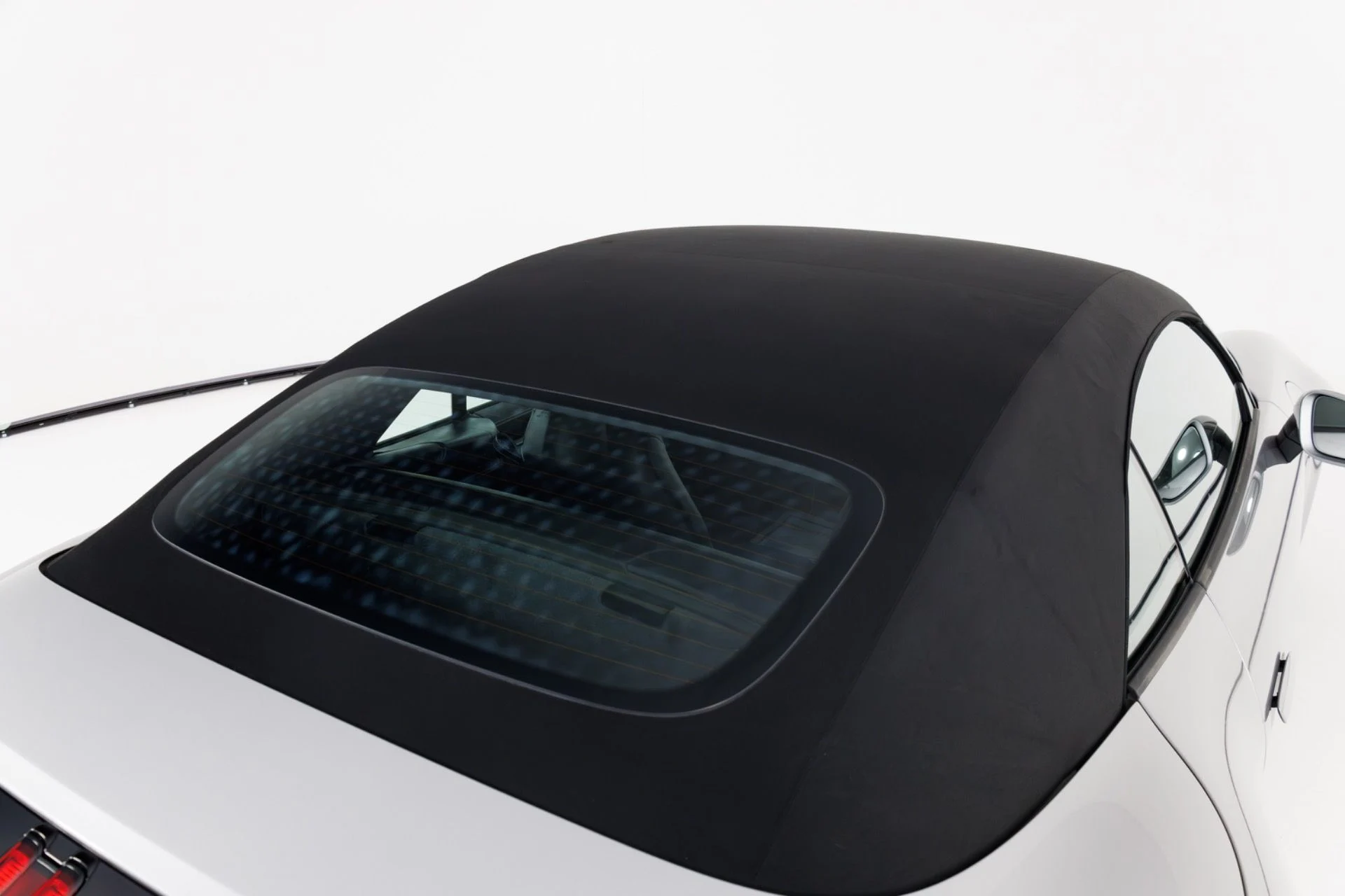 mph067_1202600394_Used_2022_Porsche_911_Carrera_1773941200_cc01df8d24