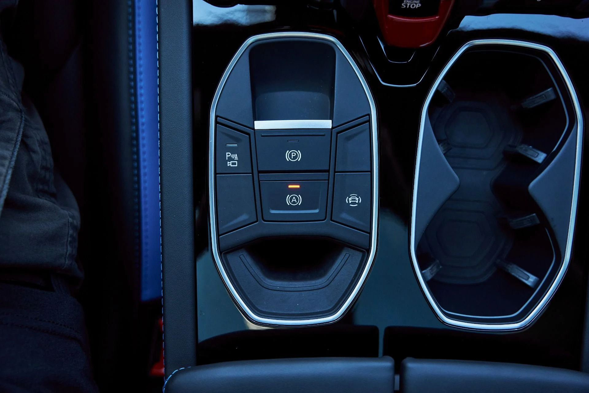 mph067_1244206867_Used_2024_Lamborghini_Urus_S_1775866798_699ae0cb41