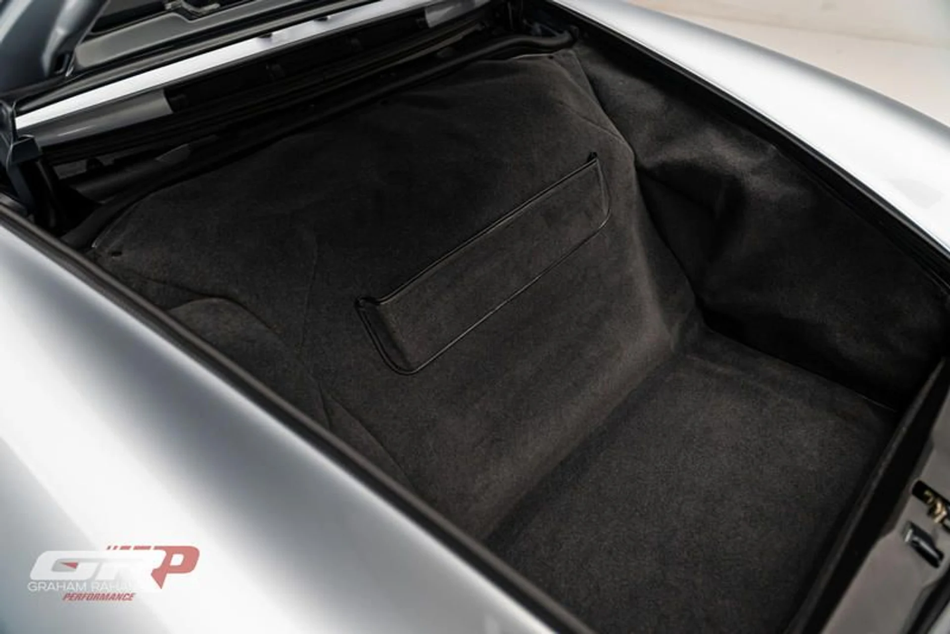 mph067_125345832_CD_897_DC_8_0_D96_4_D2_A_8211_4572479_EC_886_4177b39d80